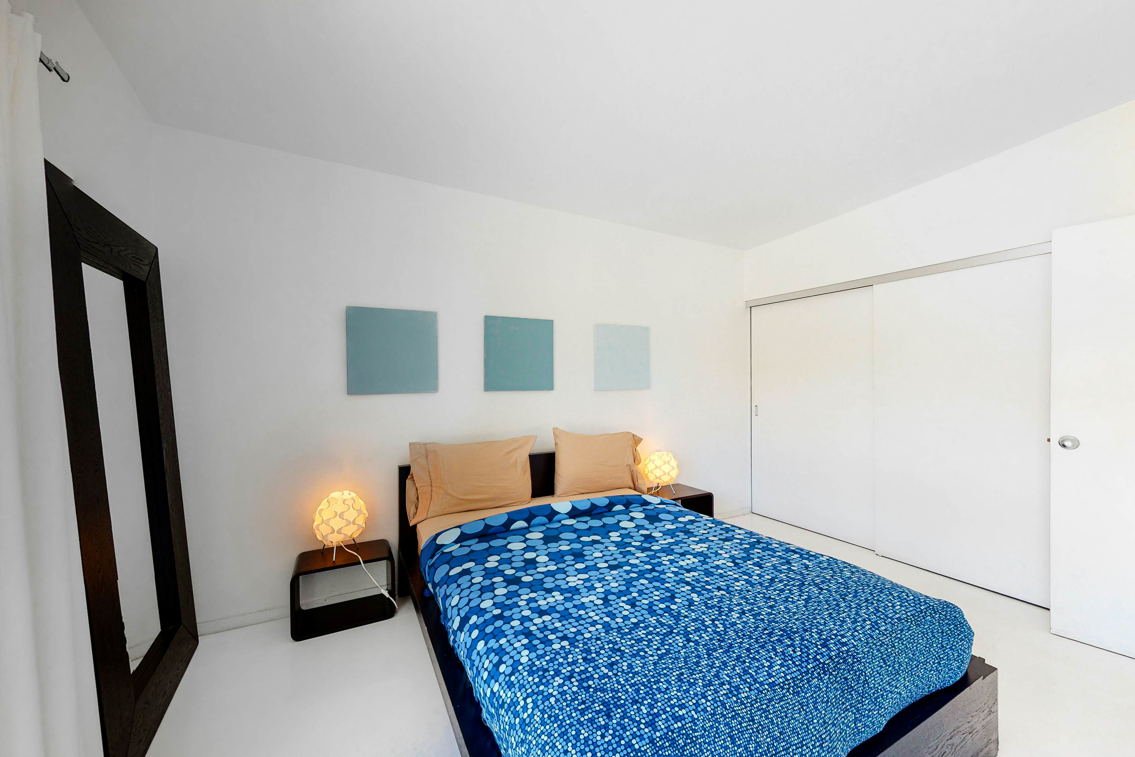 Poolside Modern Wexler - 1261