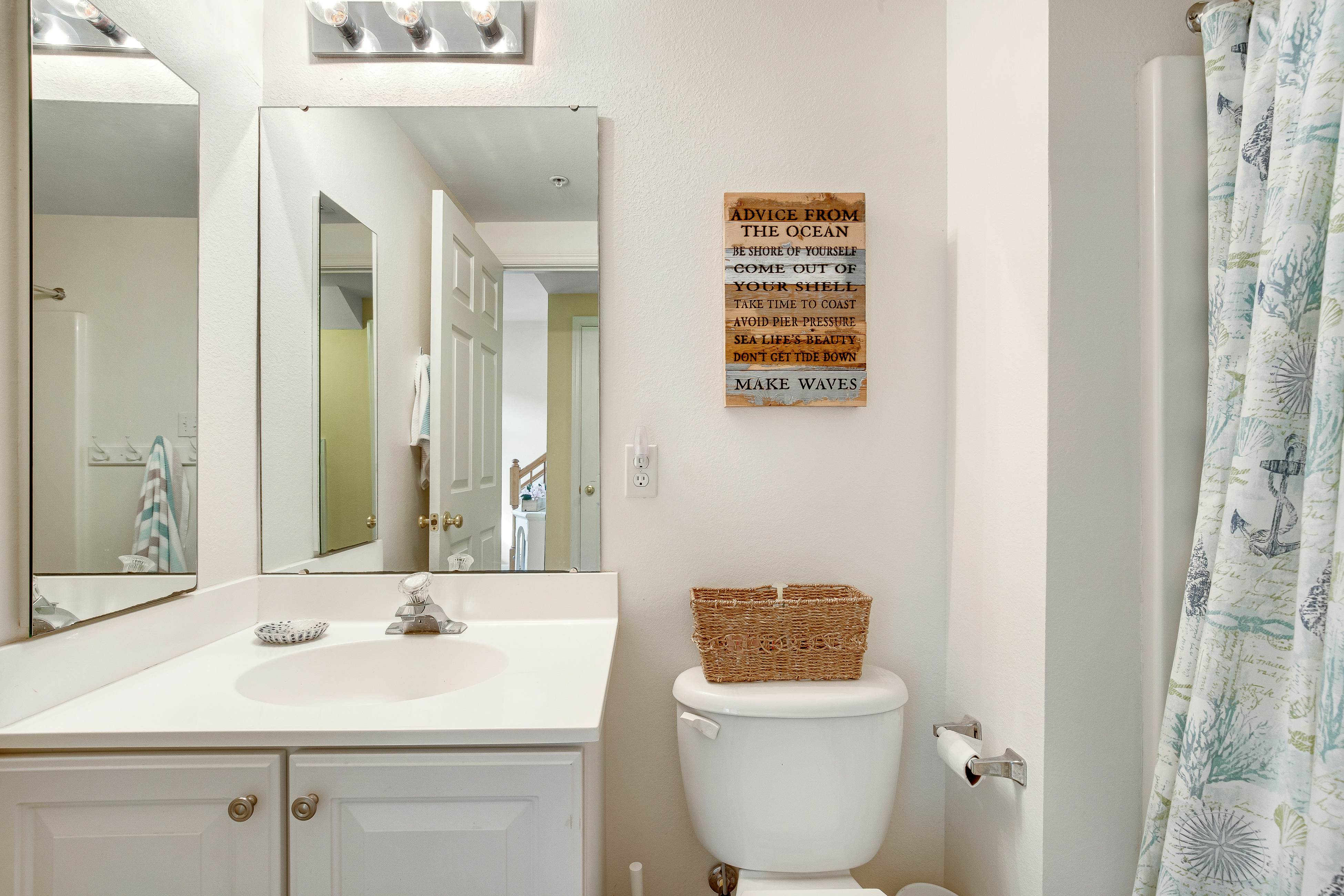 South Hampton 38337 Amaganst Ln. 4 BD Ocean View, DE Vacation