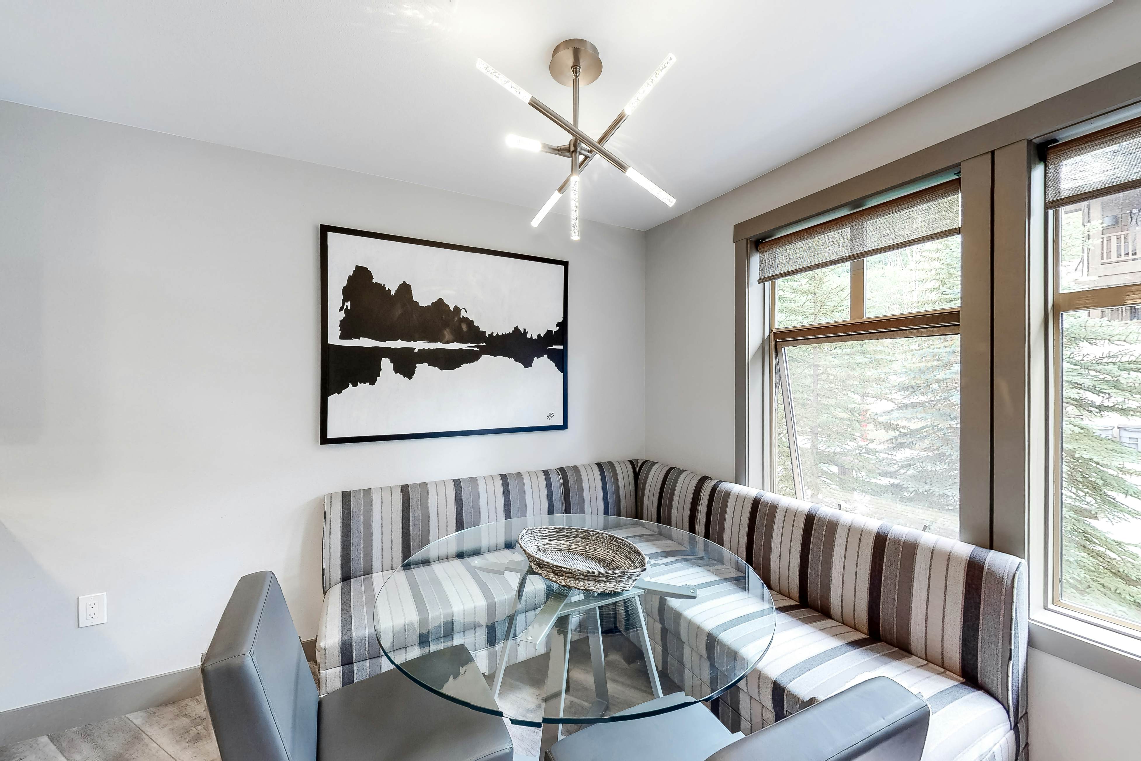 Eagle Springs East 206 - White Fir Suite