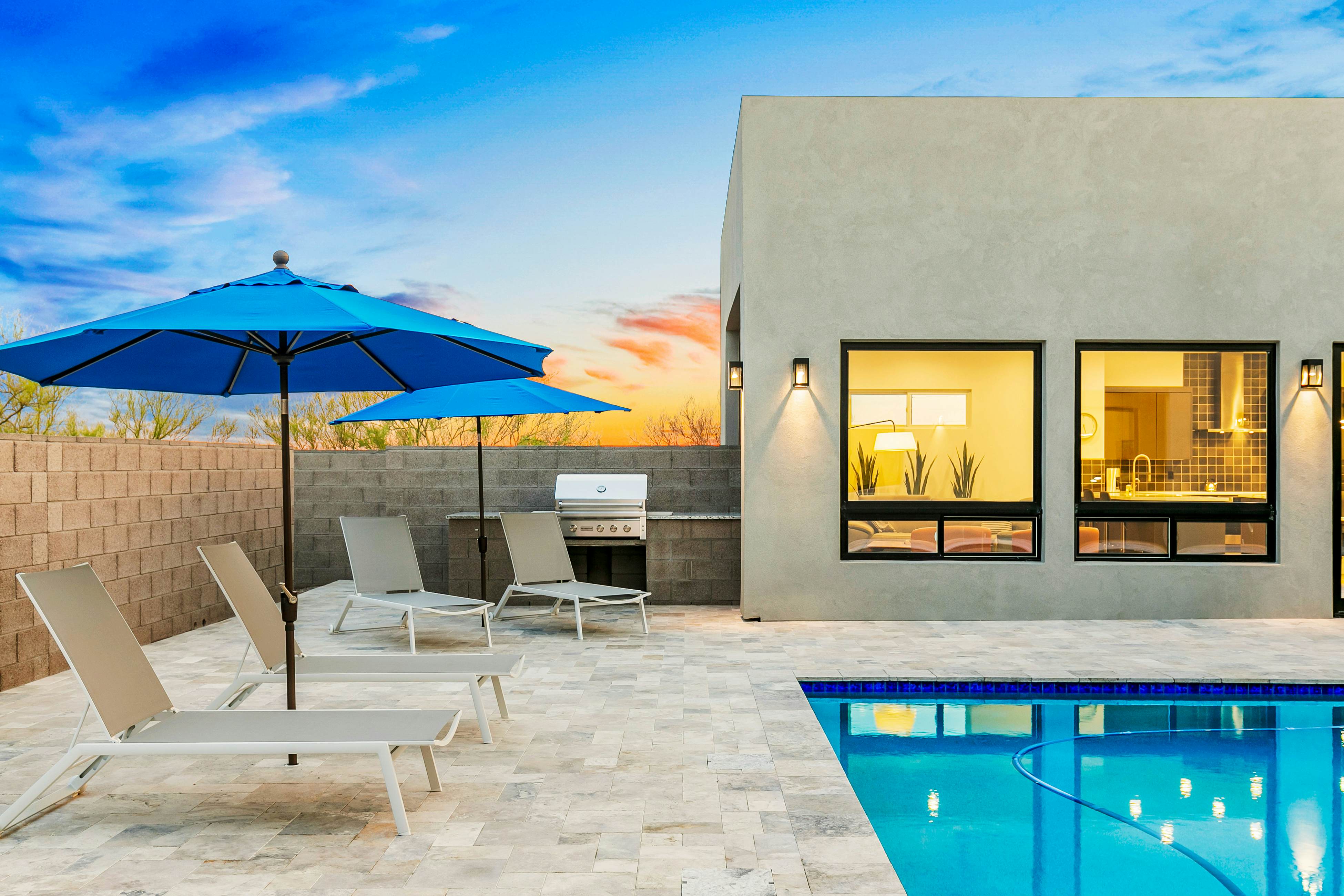 Sonoran Sunsets, a 3-Suite Retreat