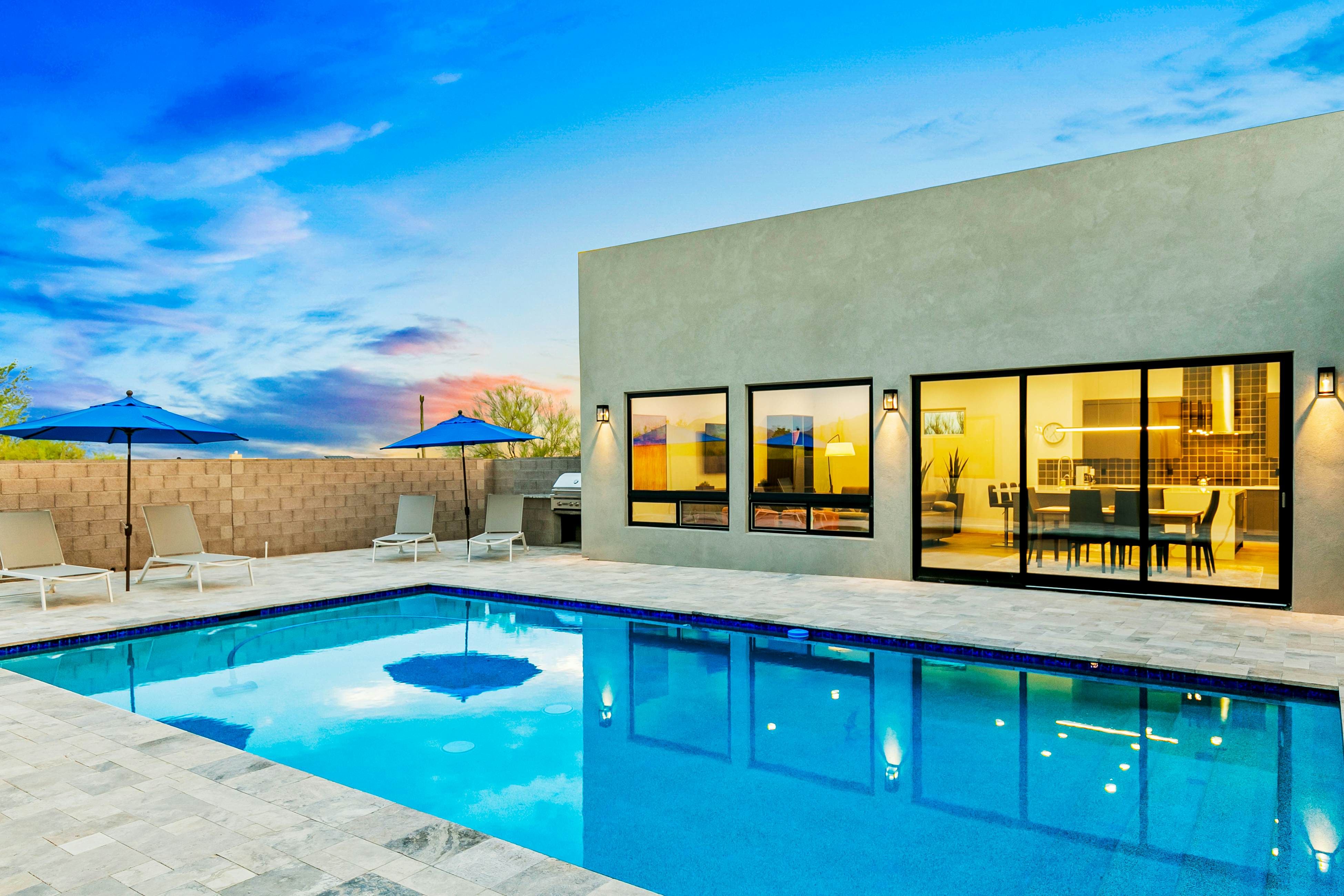 Sonoran Sunsets, a 3-Suite Retreat
