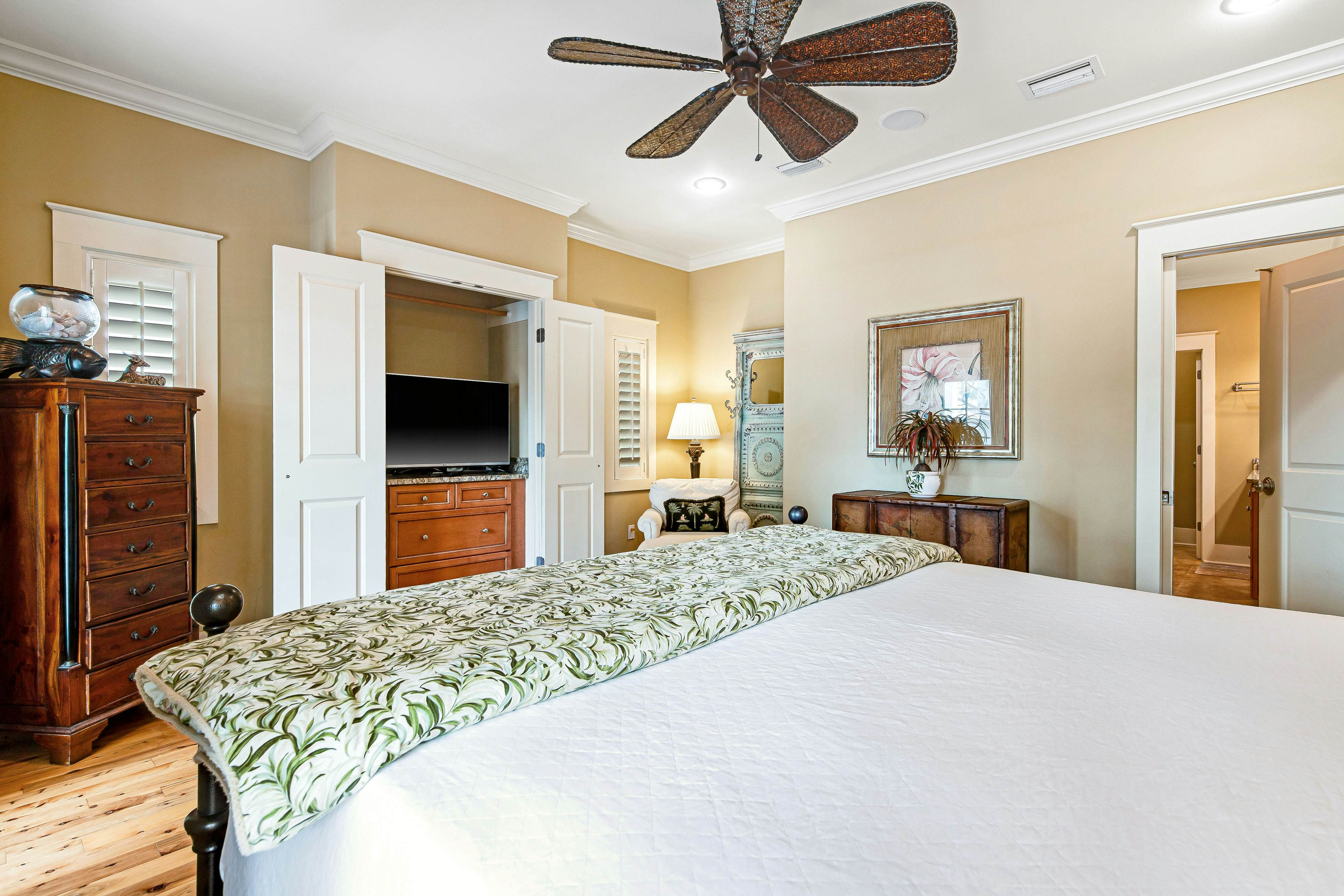 Carillon Beach 16 - Once Upon a Time