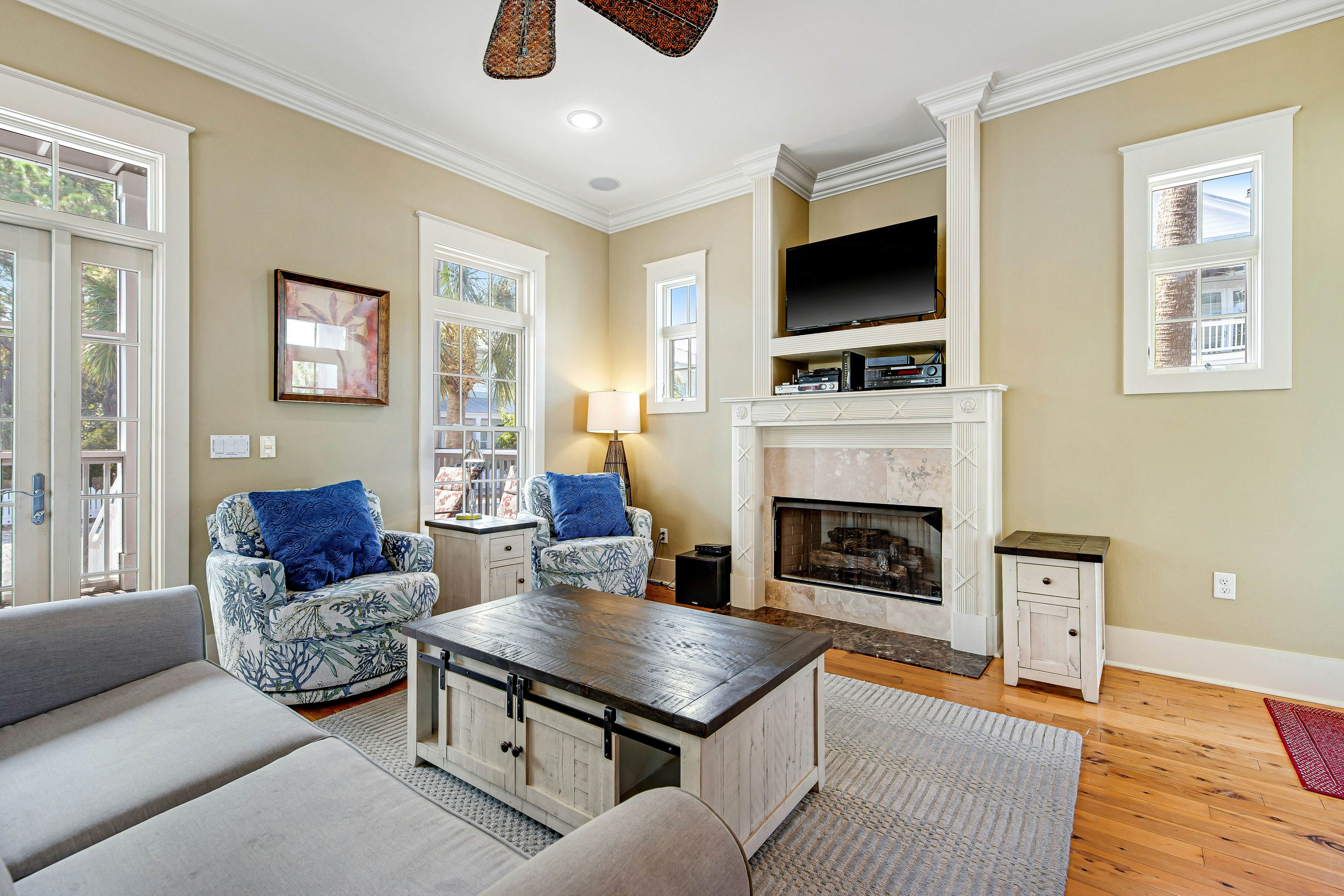 Carillon Beach 16 - Once Upon a Time