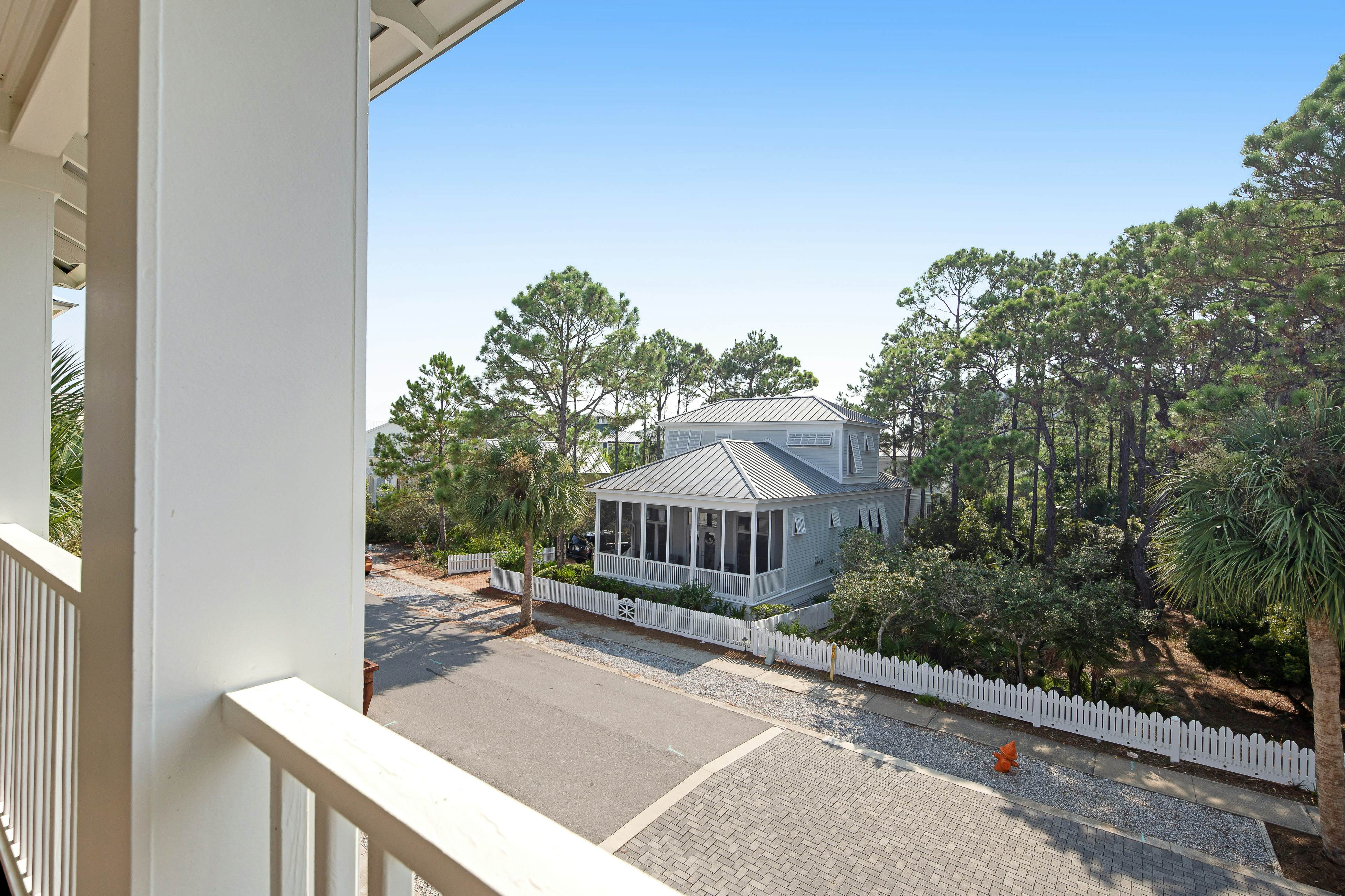 Carillon Beach 16 - Once Upon a Time