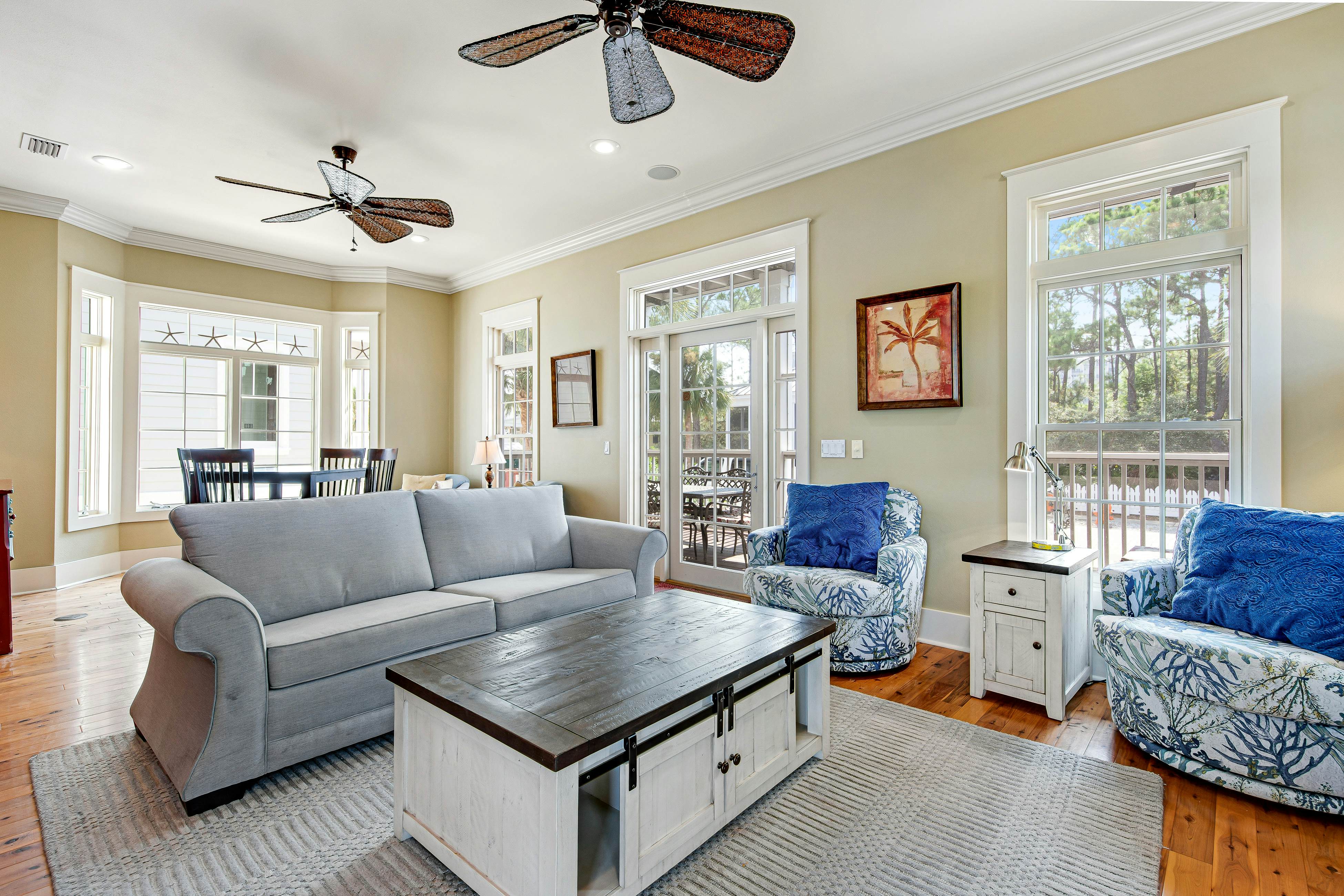 Carillon Beach 16 - Once Upon a Time