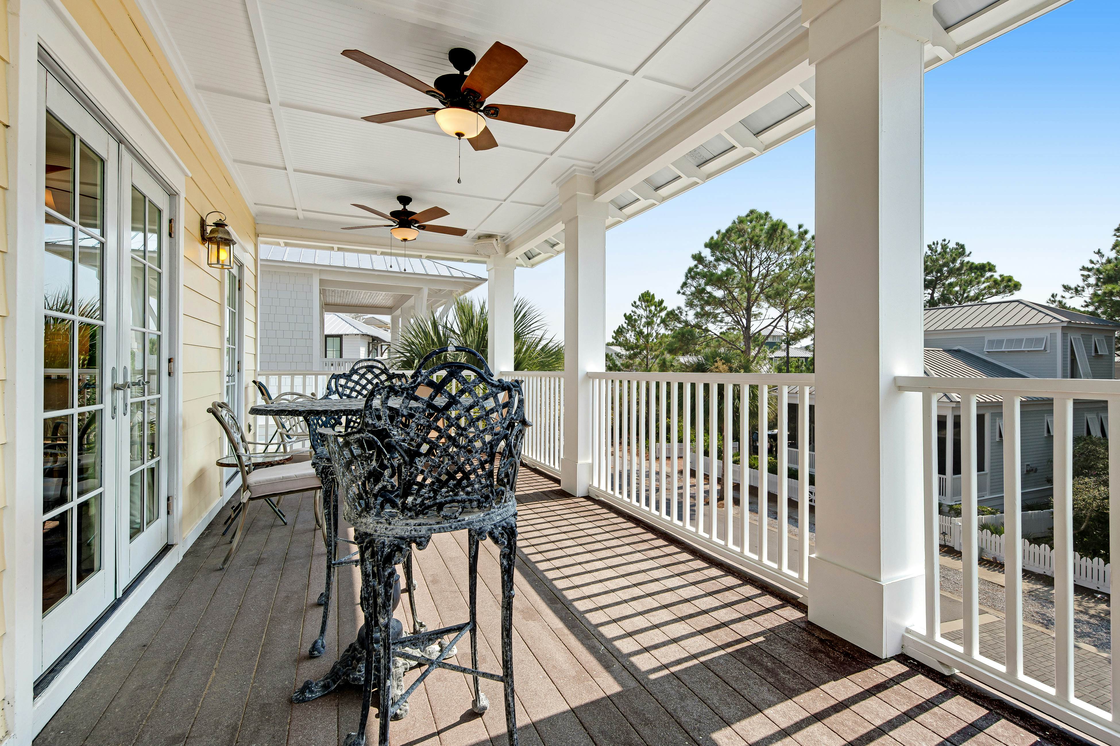 Carillon Beach 16 - Once Upon a Time