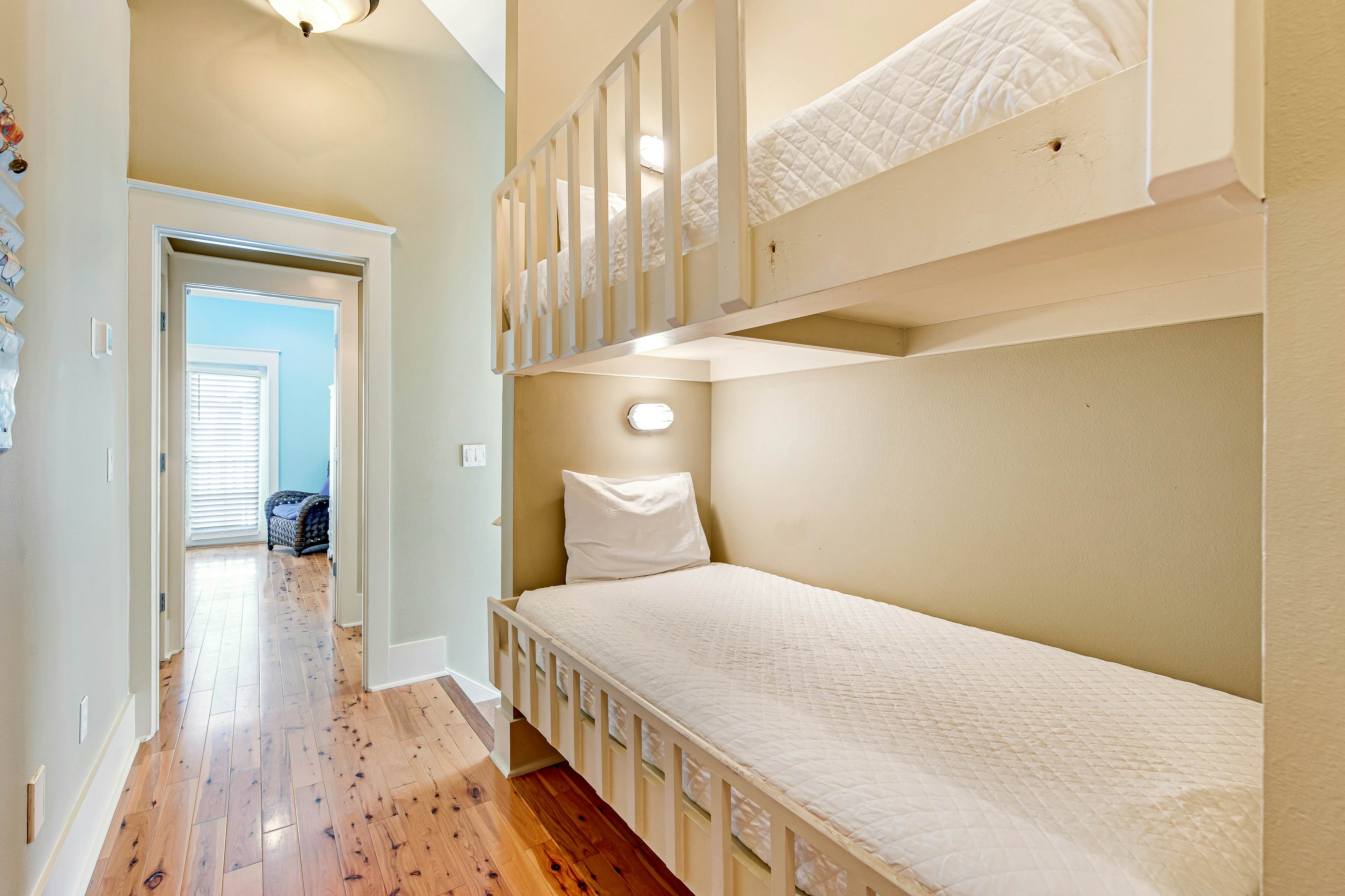 Carillon Beach 16 - Once Upon a Time