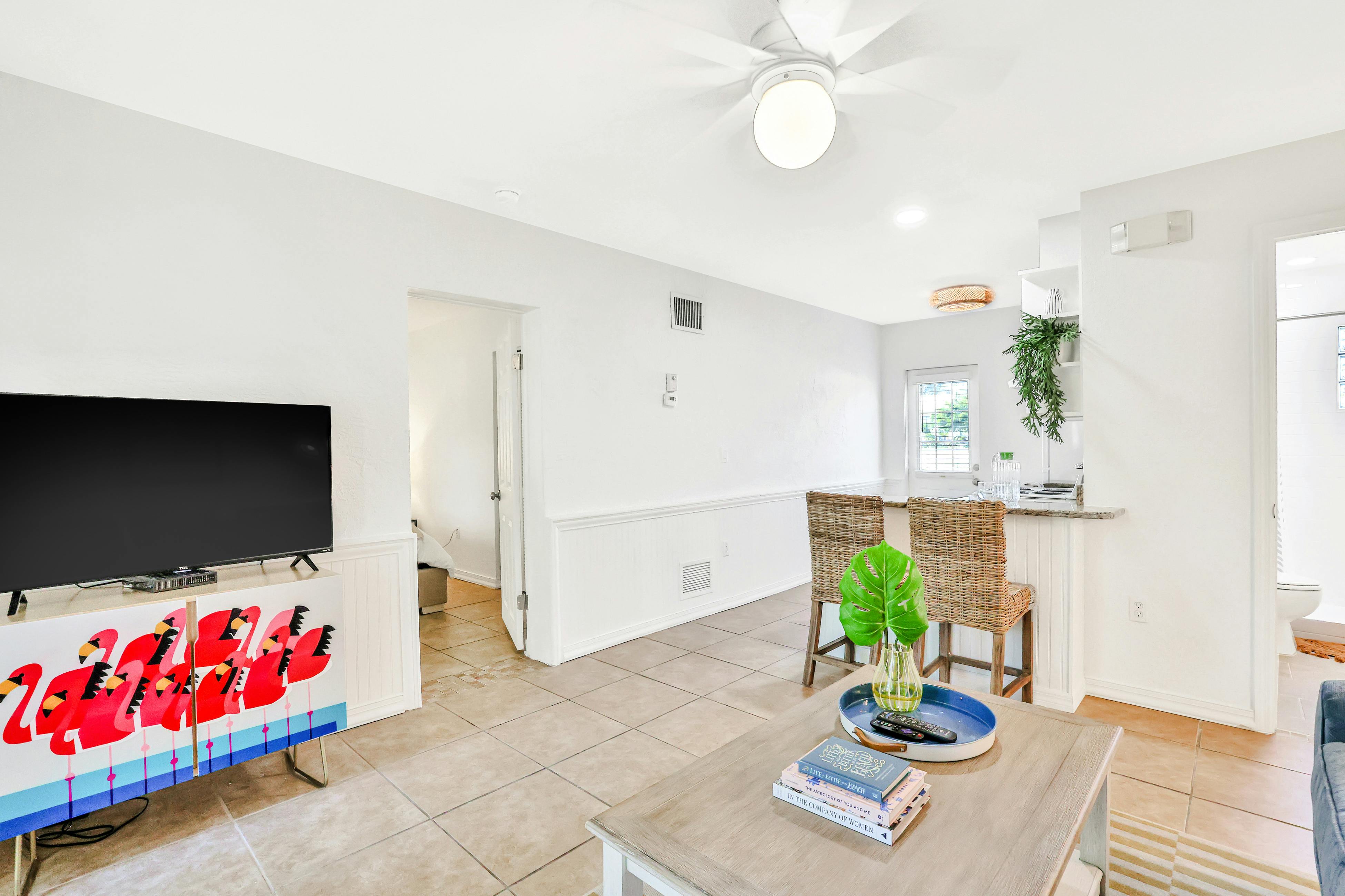 Sunrise Garden Resort Suites, Anna Maria Island Rentals | Vacasa