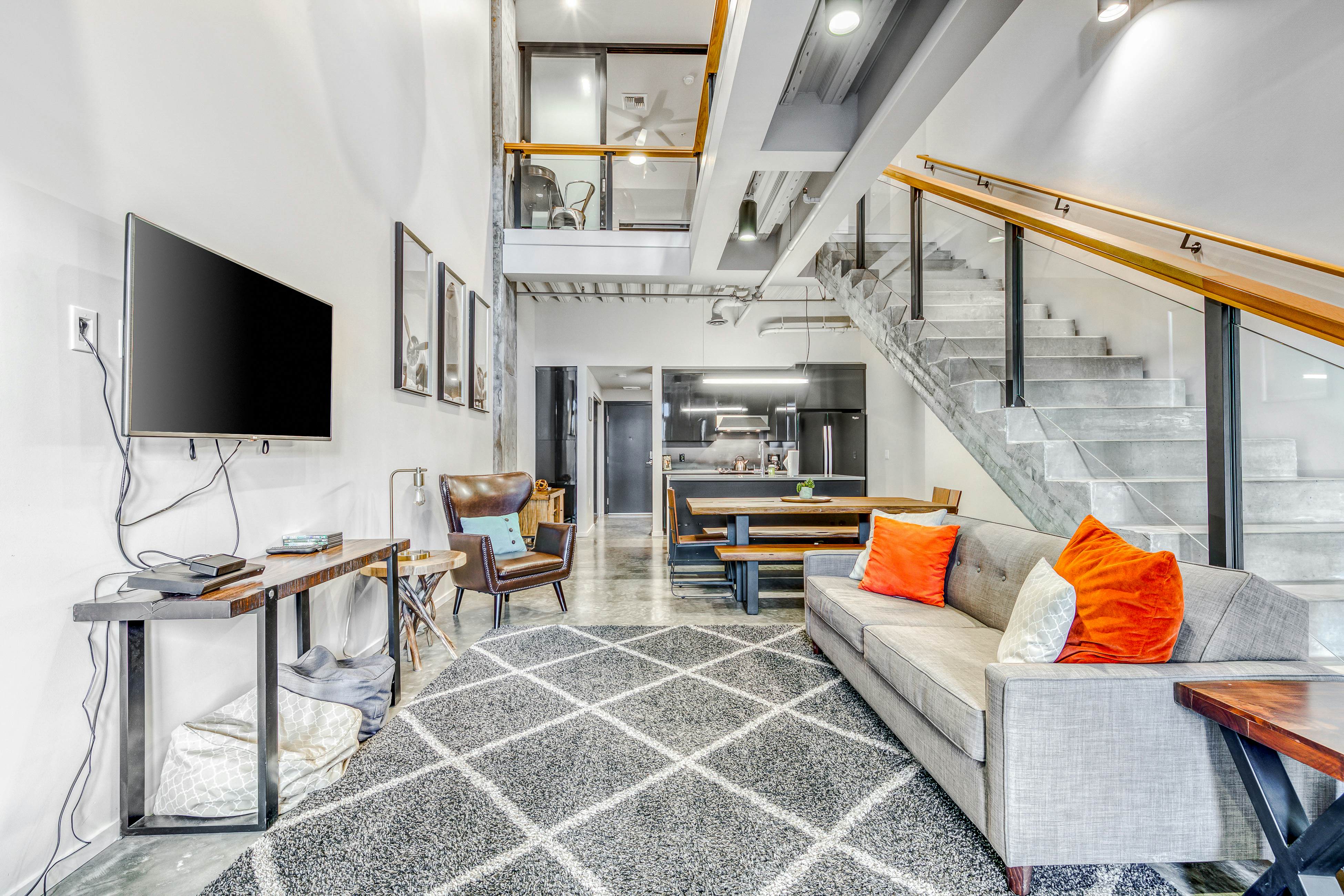 Heart of Rose City - Q21 #2115