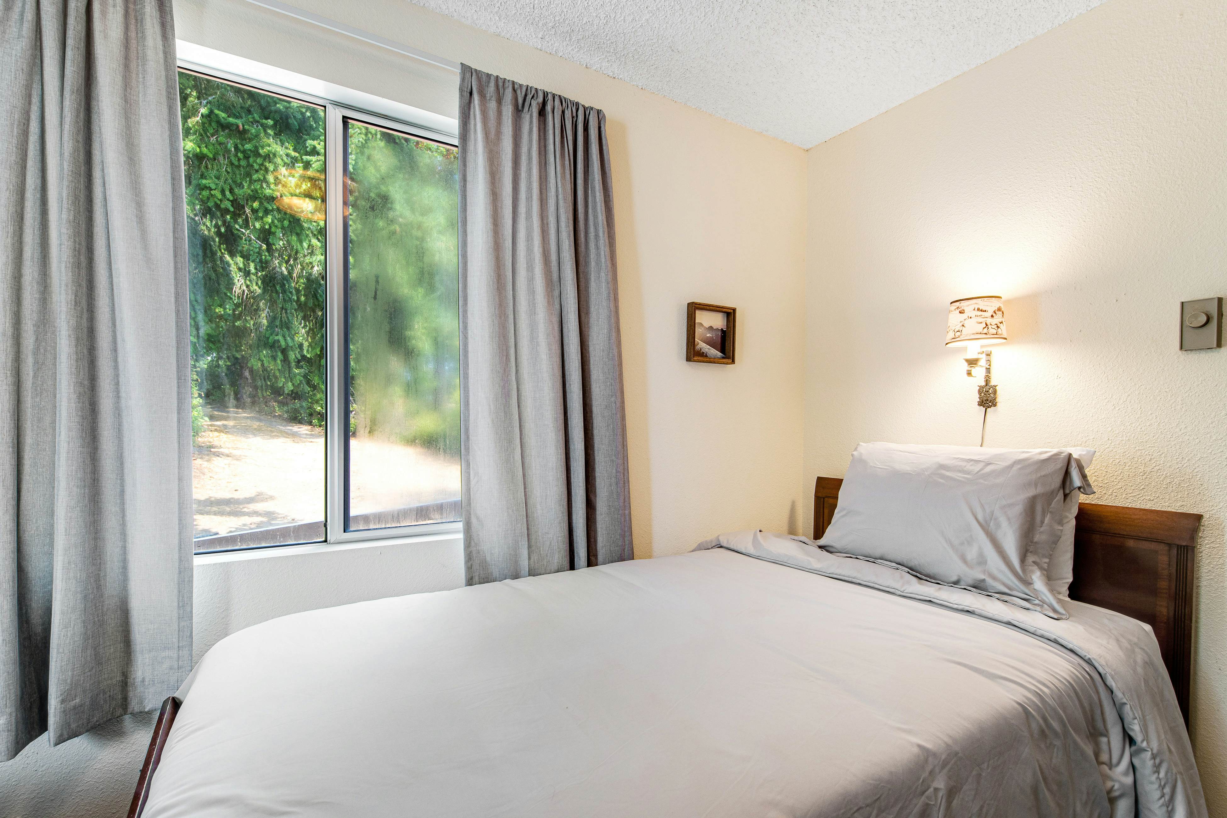 Sundown Memory Lane Cabin