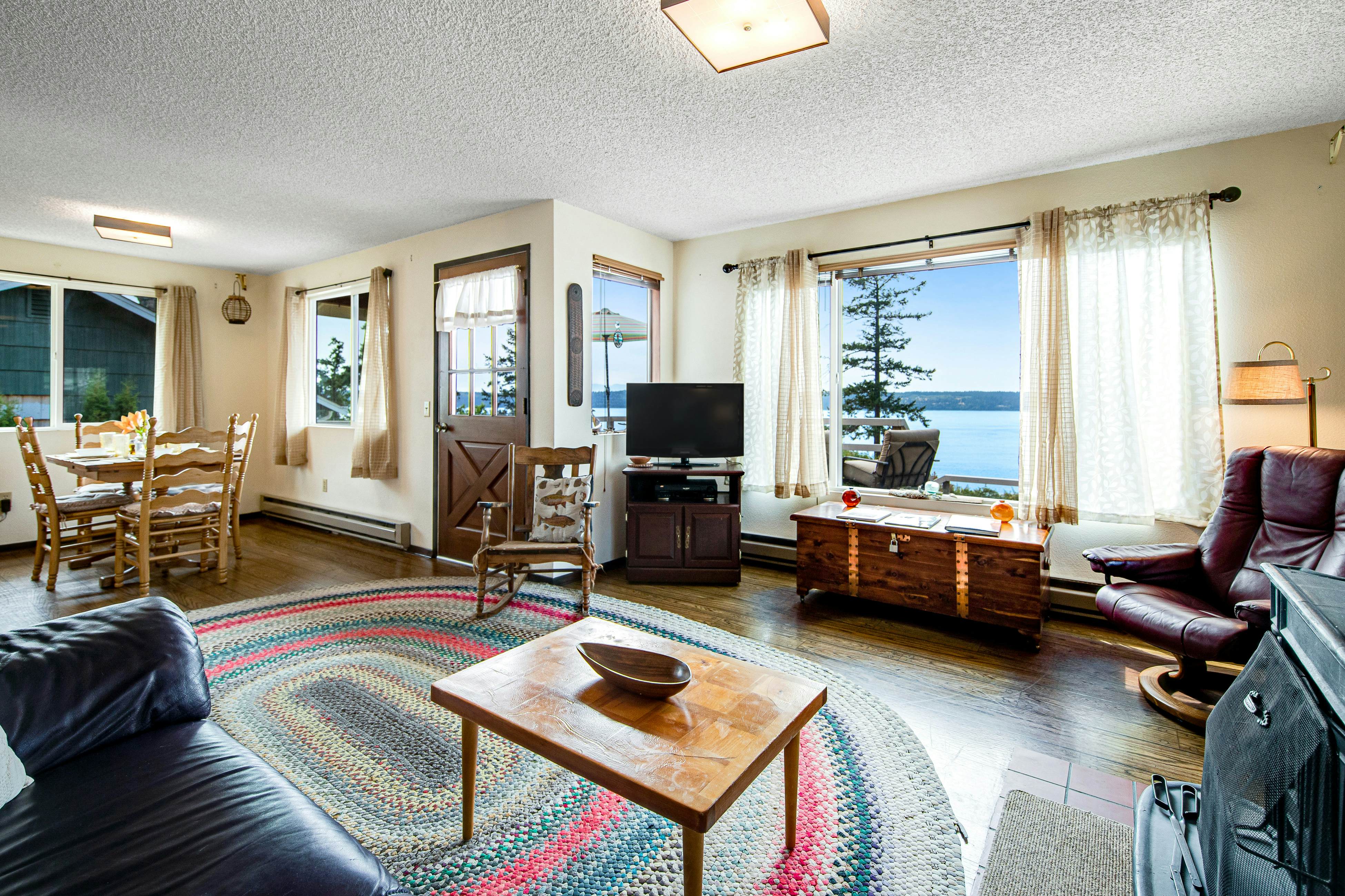 Sundown Memory Lane Cabin