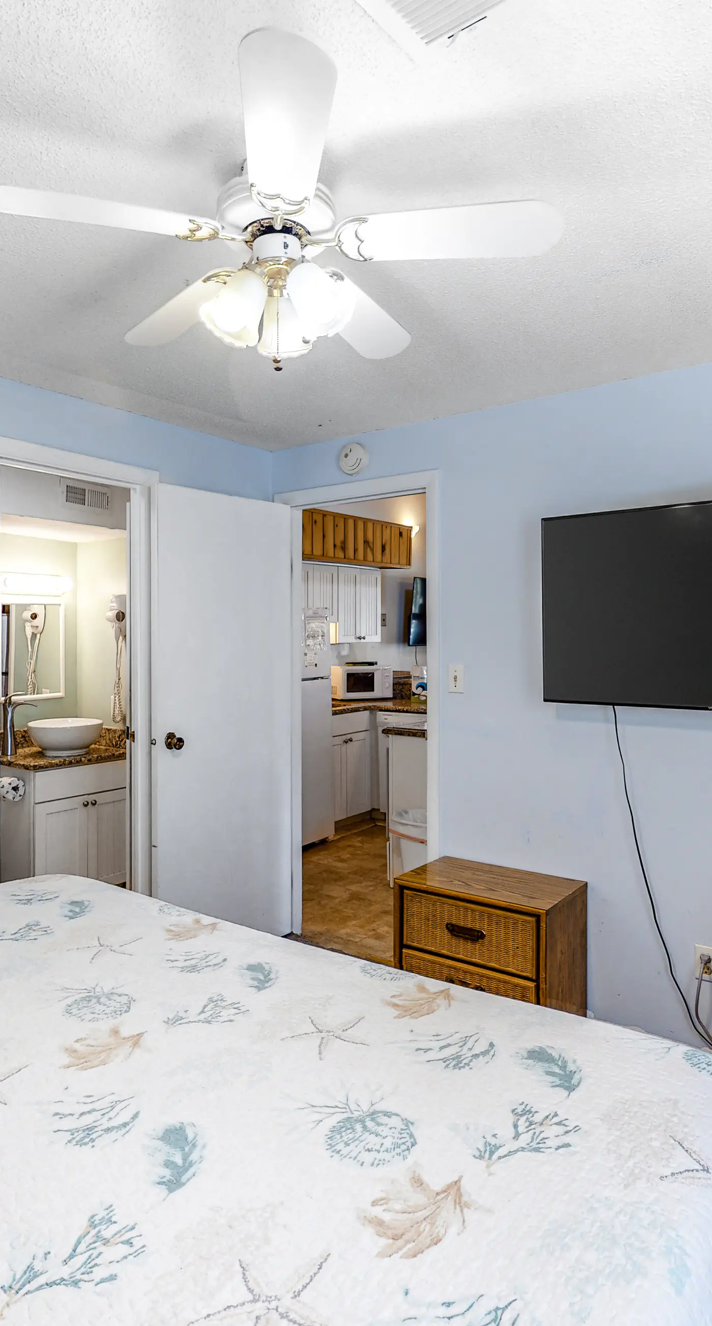 Driftwood Villa  259