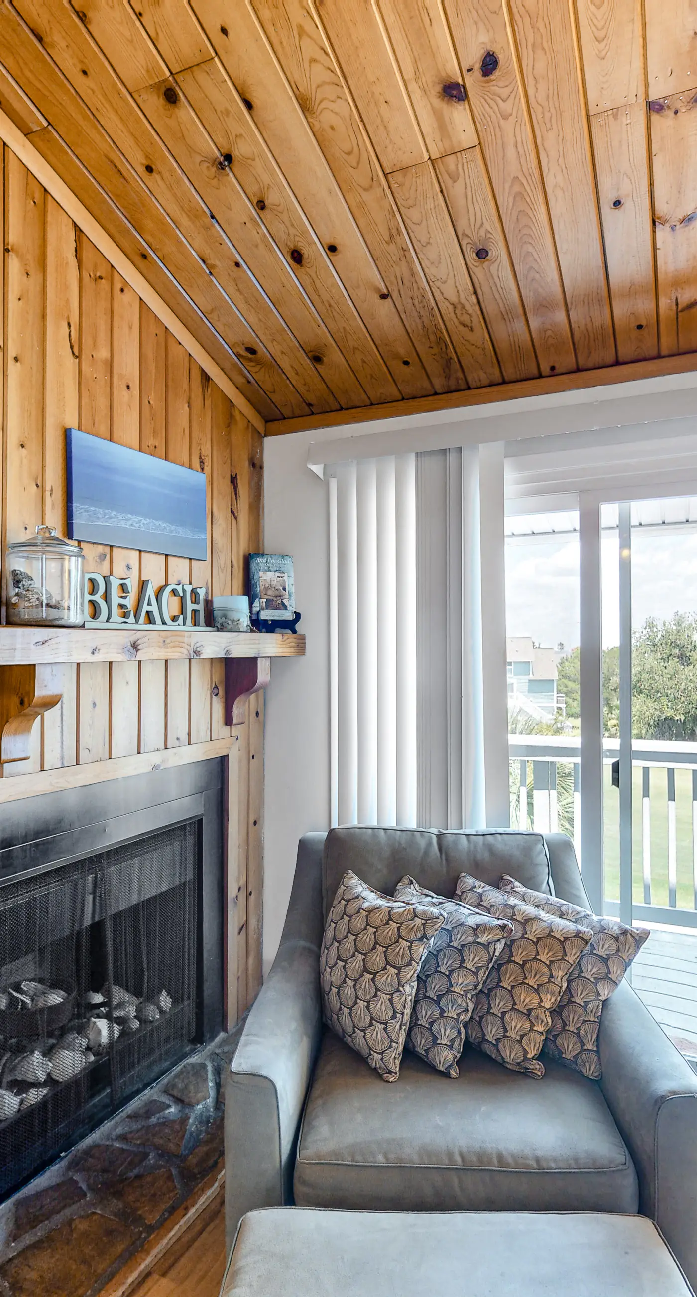 Driftwood Villa  259