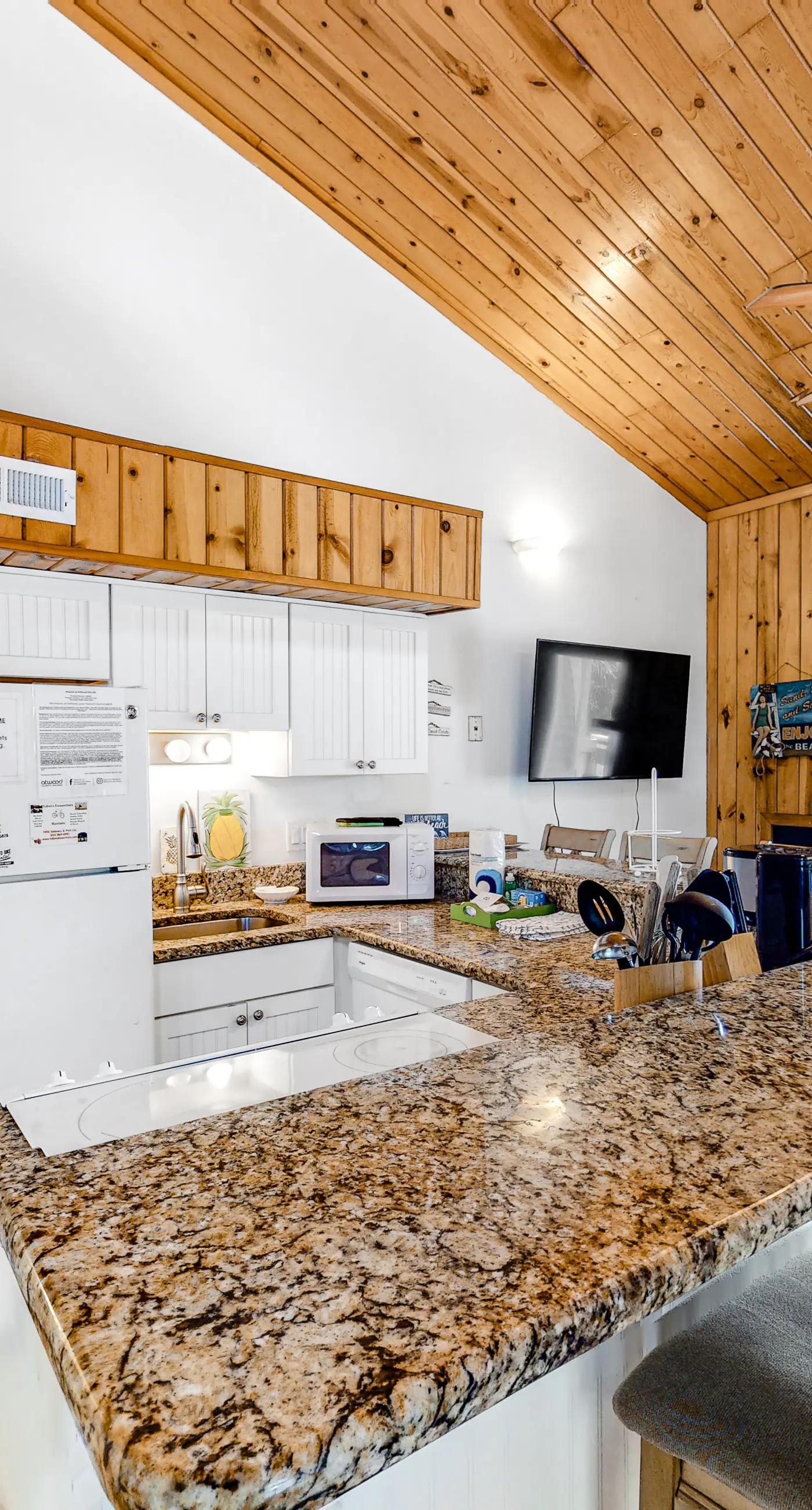 Driftwood Villa  259