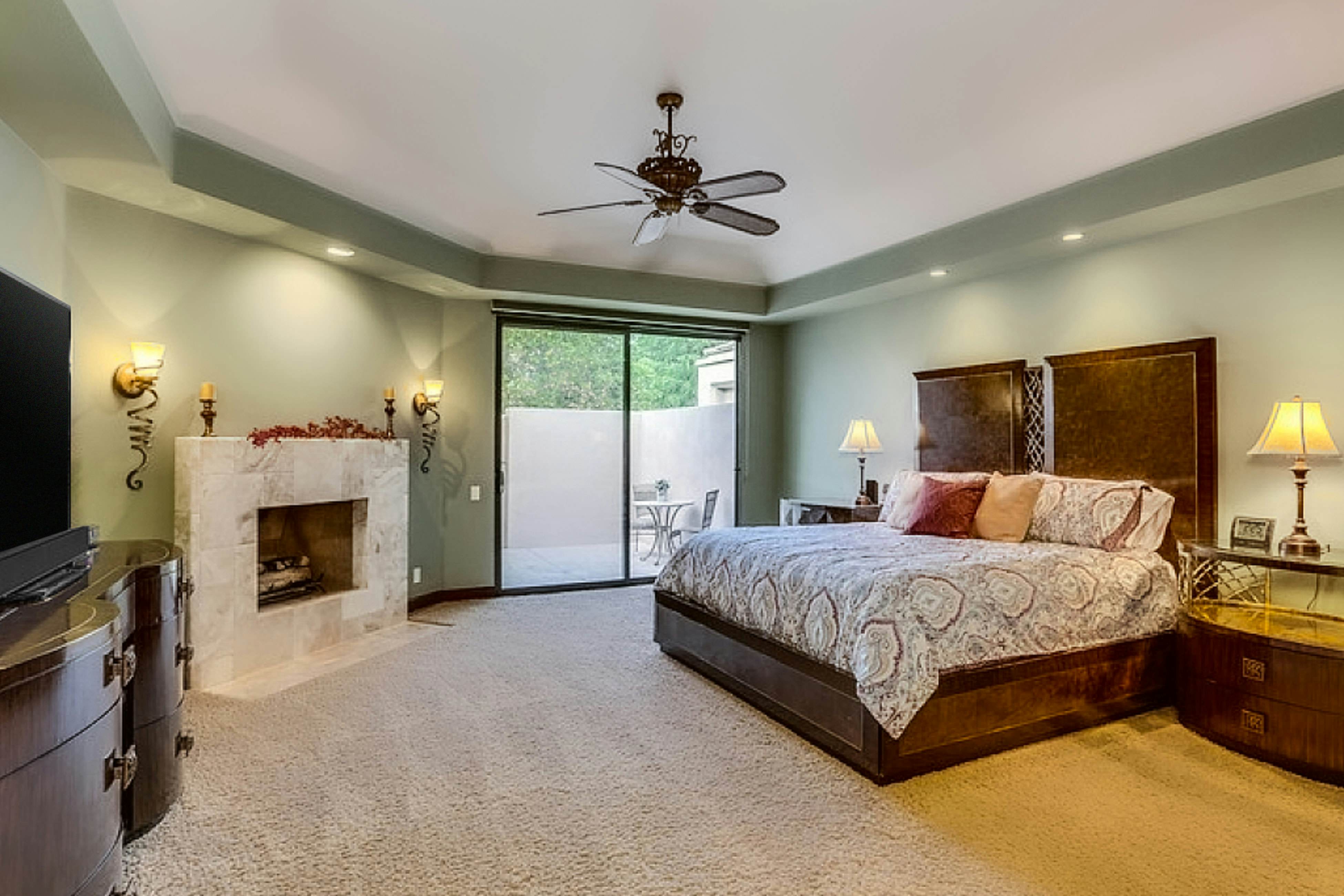 Escape to Luxury at PGA West-067092