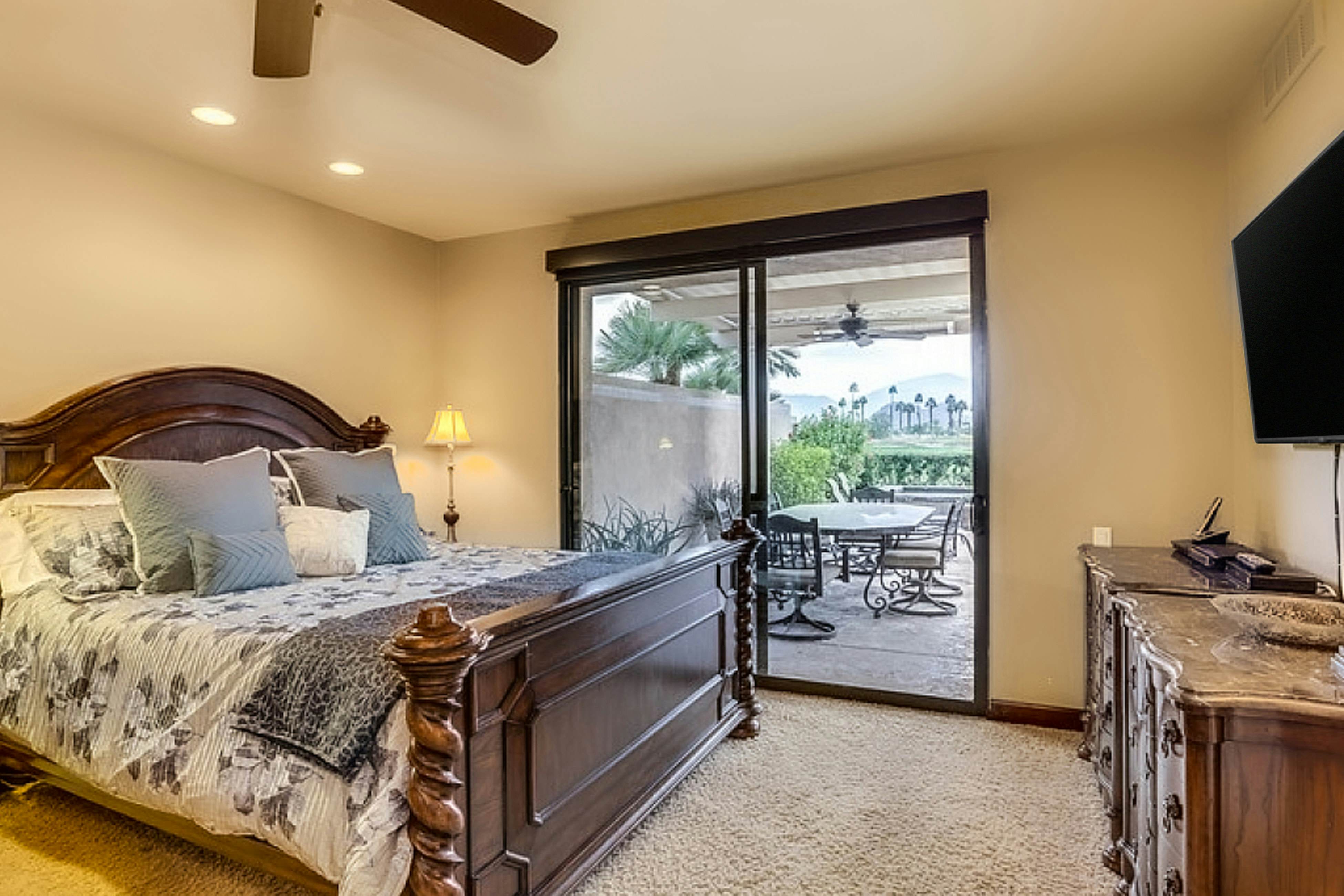 Escape to Luxury at PGA West-067092