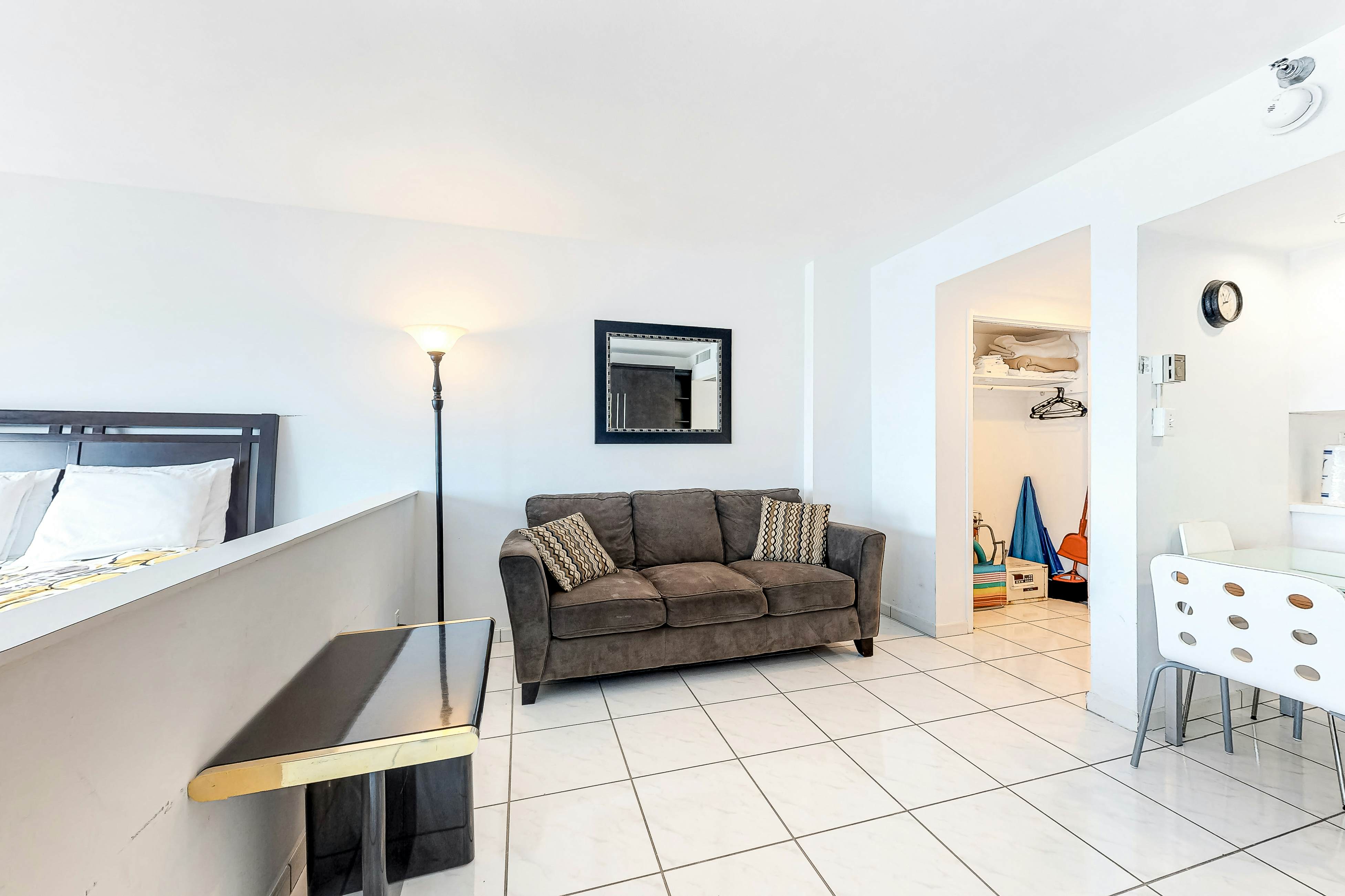 Castle Beach Serenity Condo 0 BD Miami Beach, FL Vacation Rental