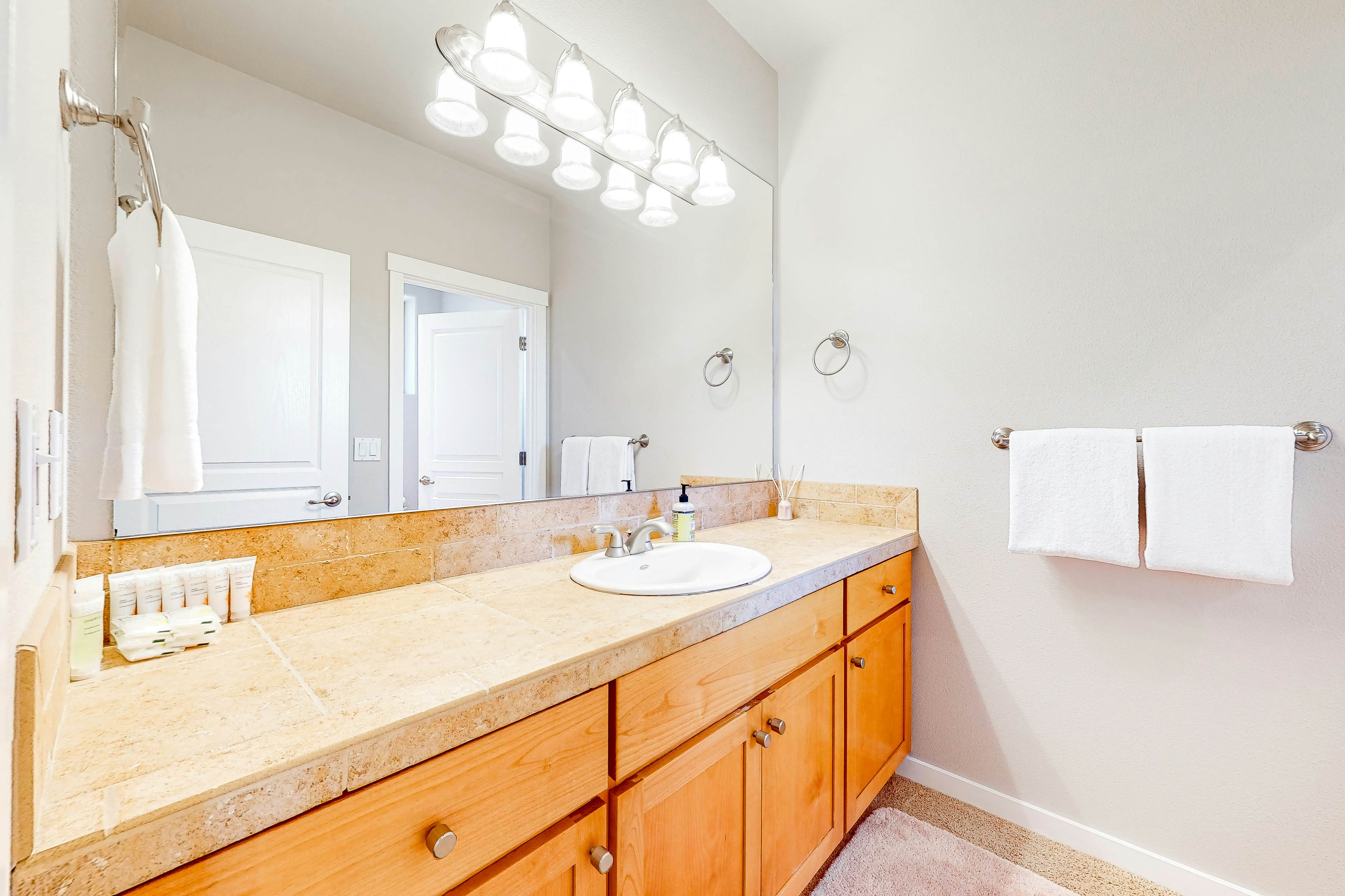 Highland View Eagle Crest