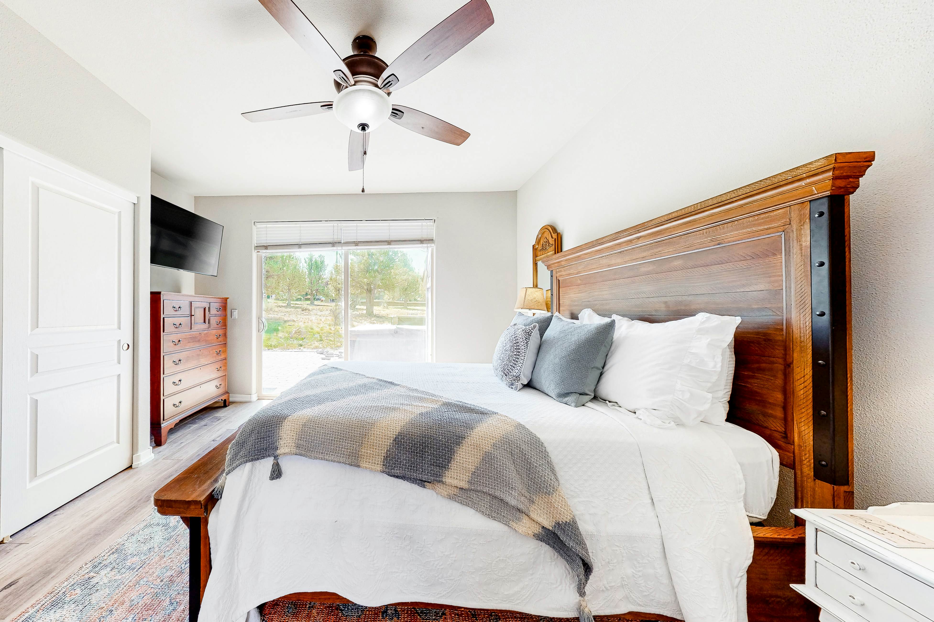 Highland View Eagle Crest