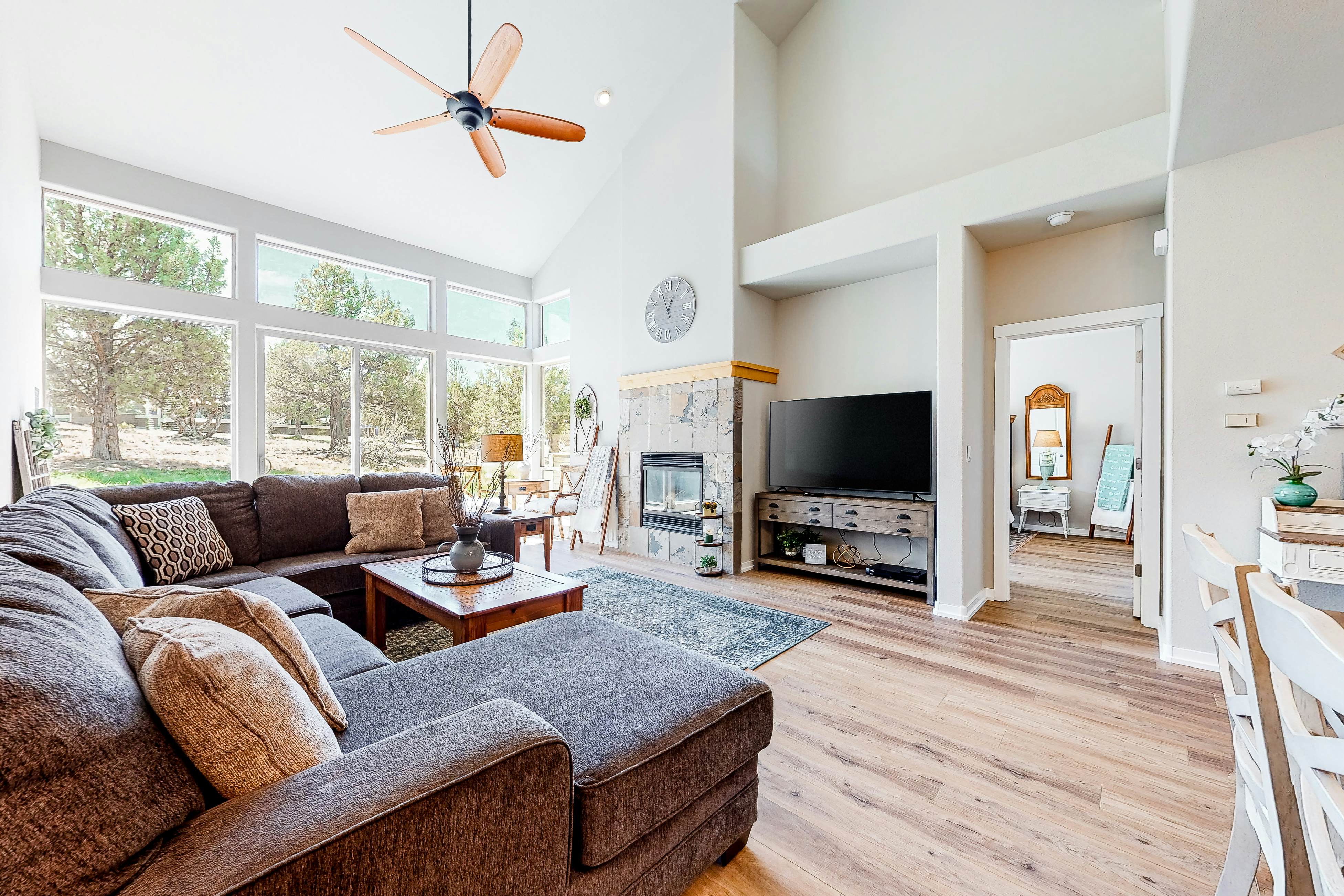 Highland View Eagle Crest