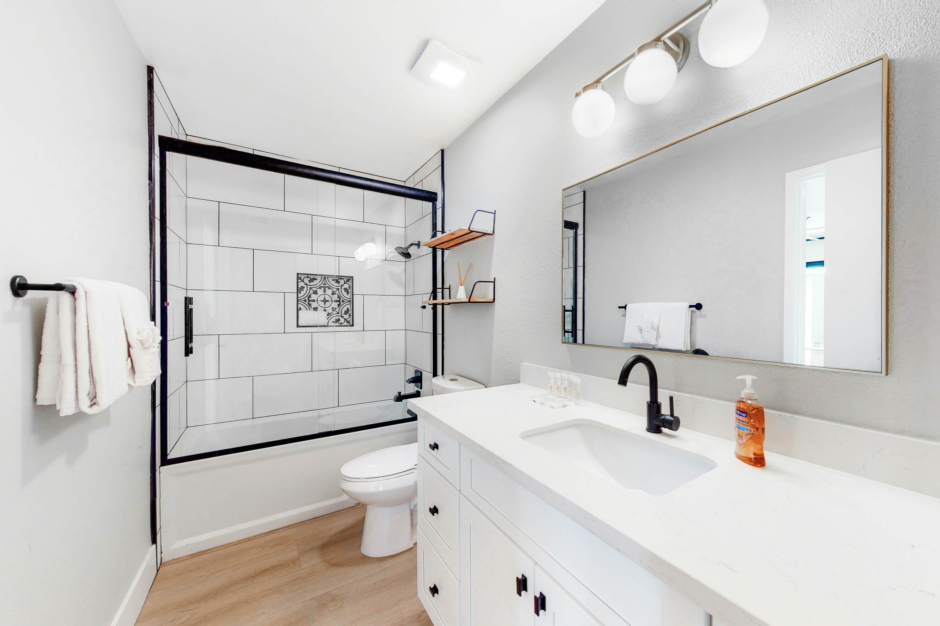 Modern Desert Retreat