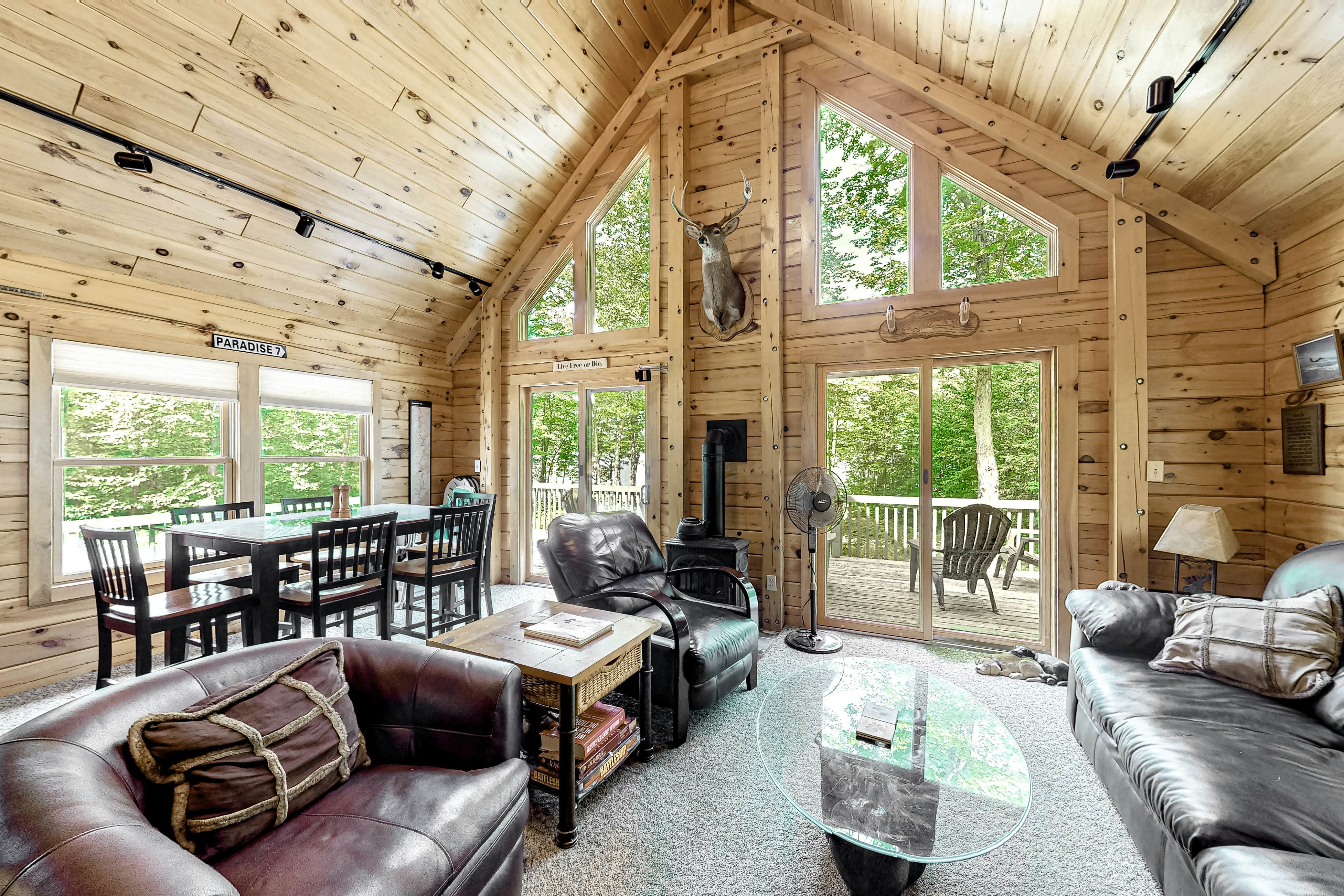 Moosehead Lake Cabins, Vacation Rentals | Professionally Cleaned | Vacasa