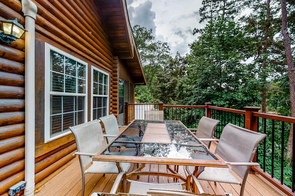 Dog Welcome Lakefront Cabin, Sleep 13, Fire Pit, Private Dock — Norris Lake, TN — vacation rental