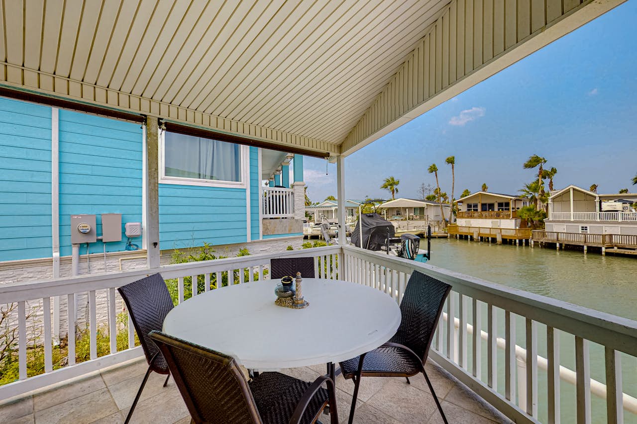 Long Island Village 342 Sand Dollar 2 BD Port Isabel, TX Vacation