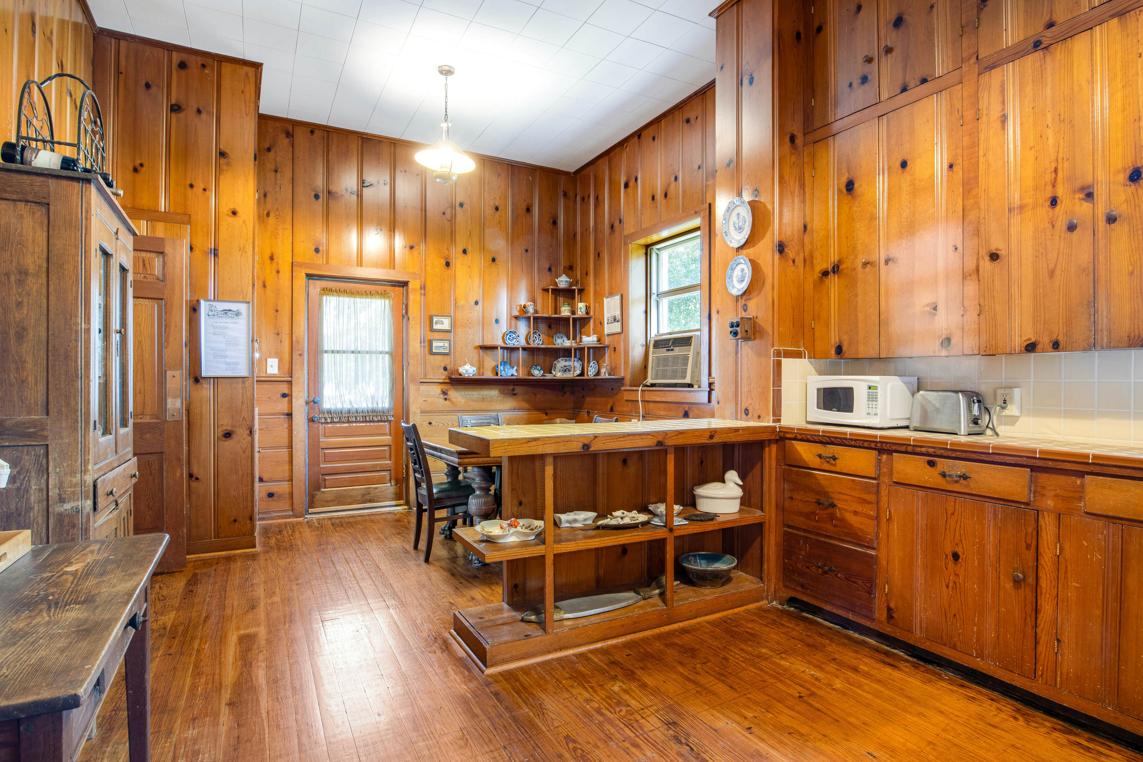 The Mathis House 4 BD Rockport, TX Vacation Rental Vacasa