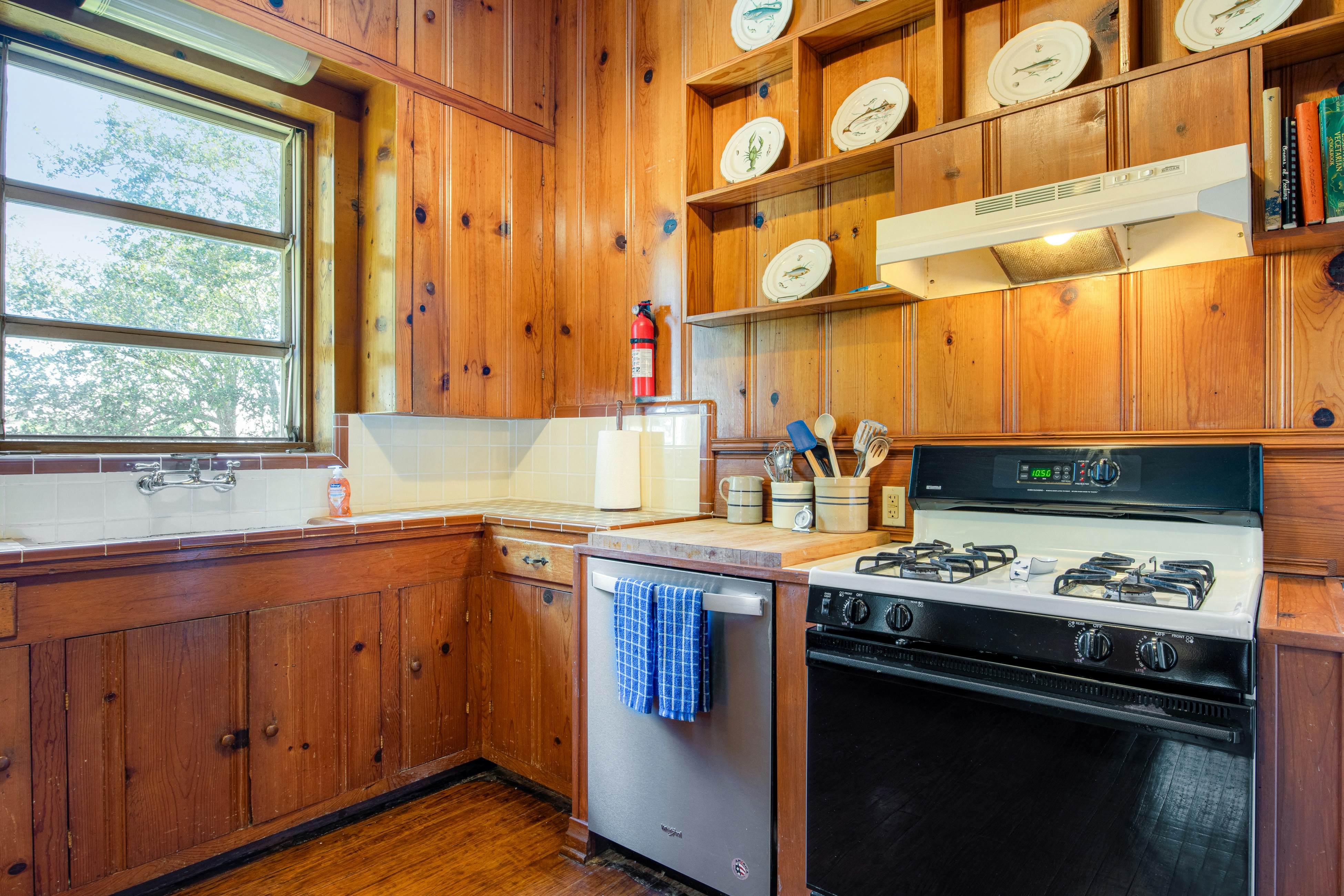 The Mathis House 4 BD Rockport, TX Vacation Rental Vacasa