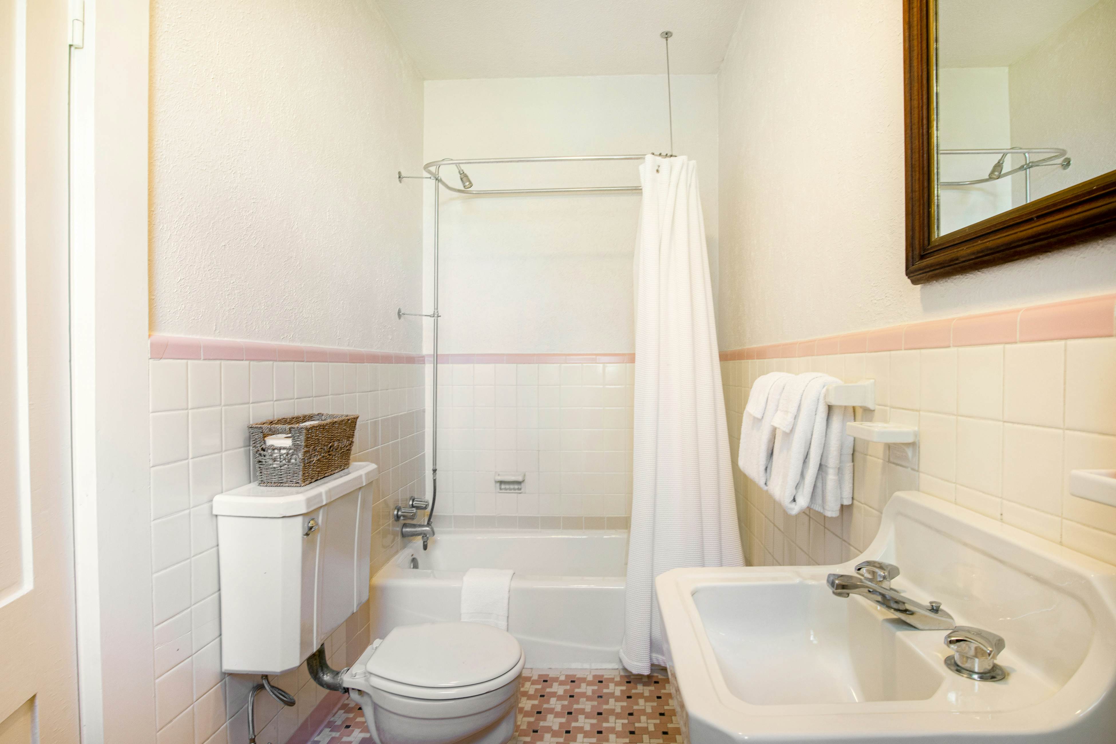 The Mathis House 4 BD Rockport, TX Vacation Rental Vacasa