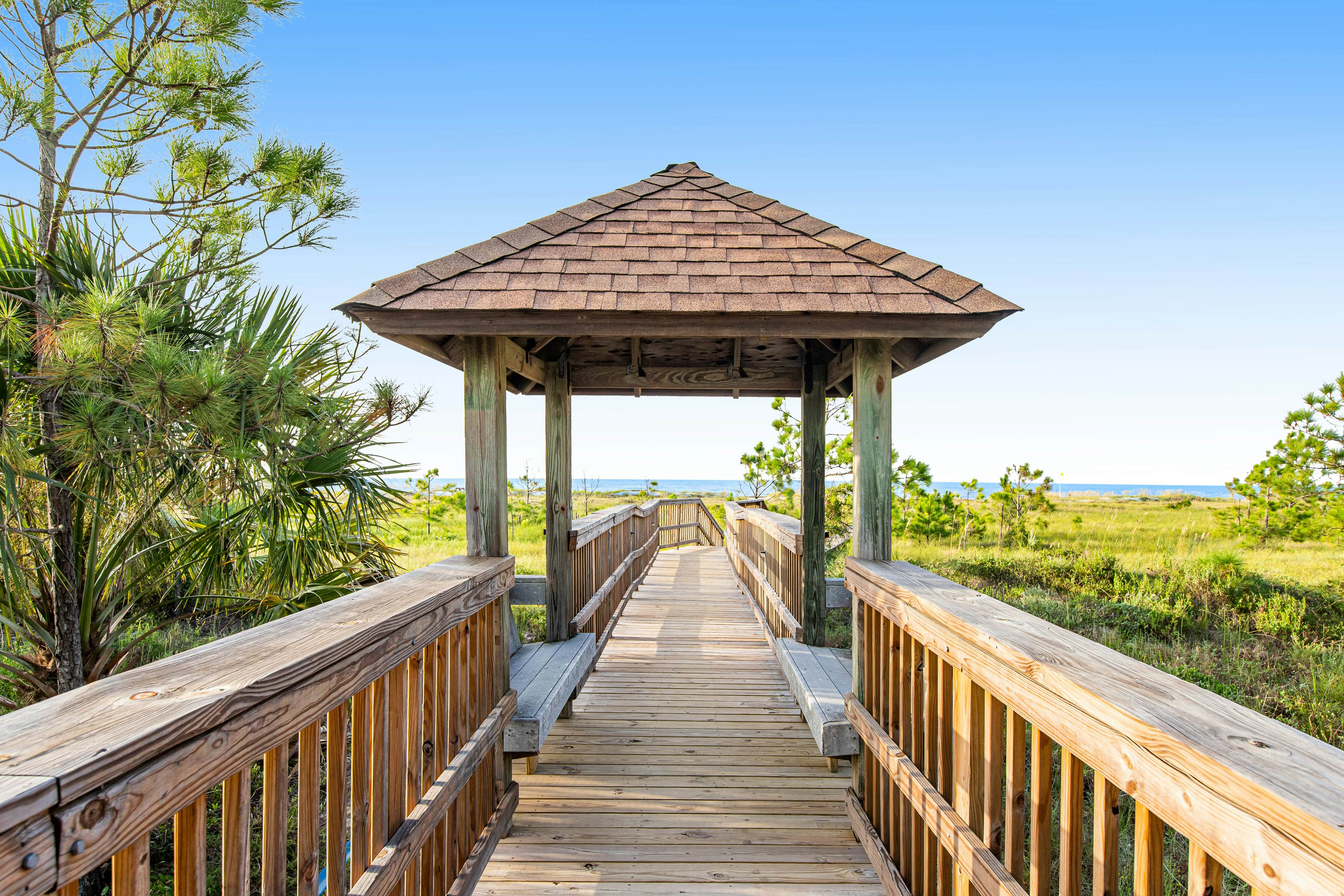 Pelican Kiss Beach Cottage