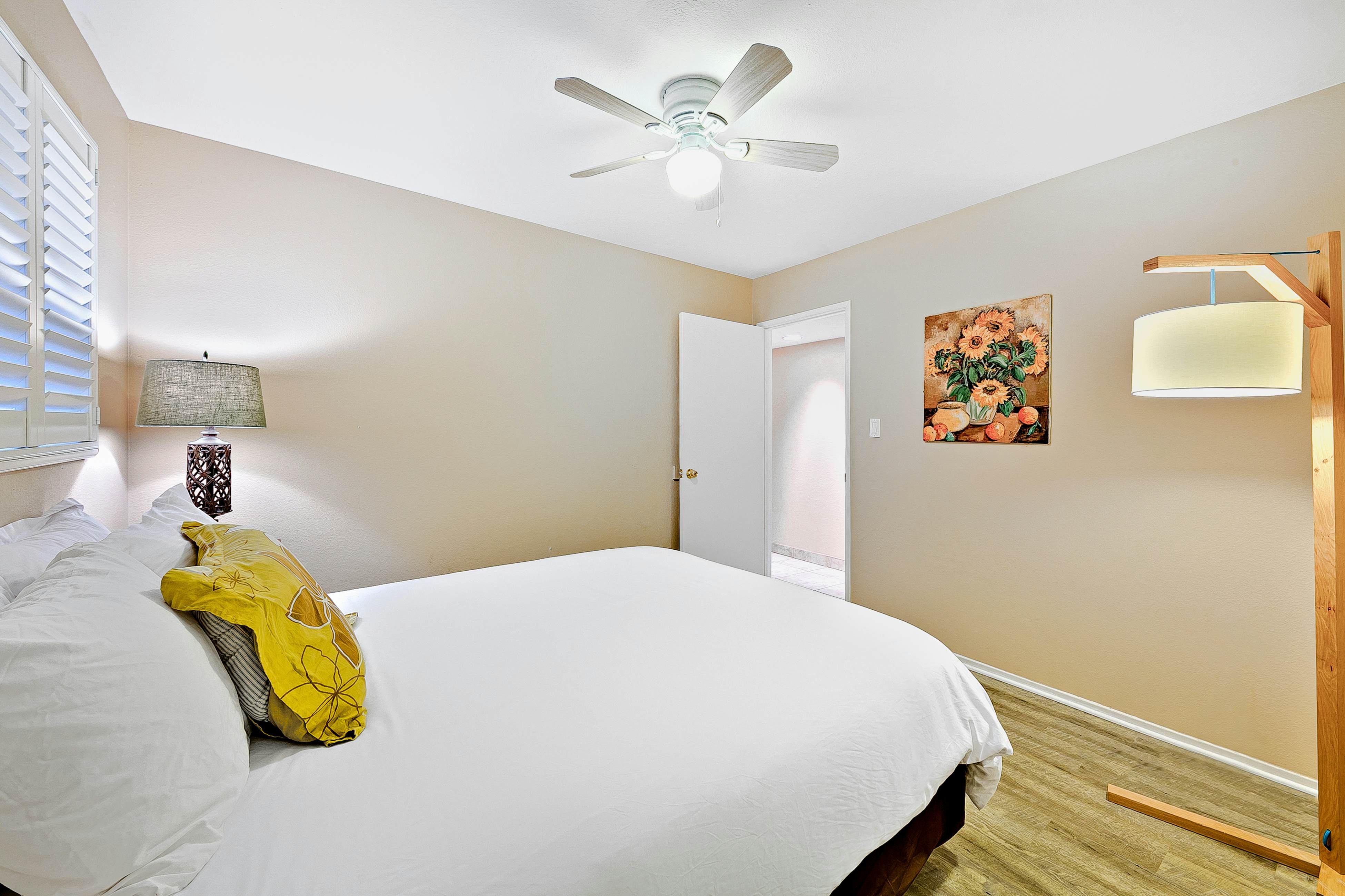 Newport Beach Simplicity