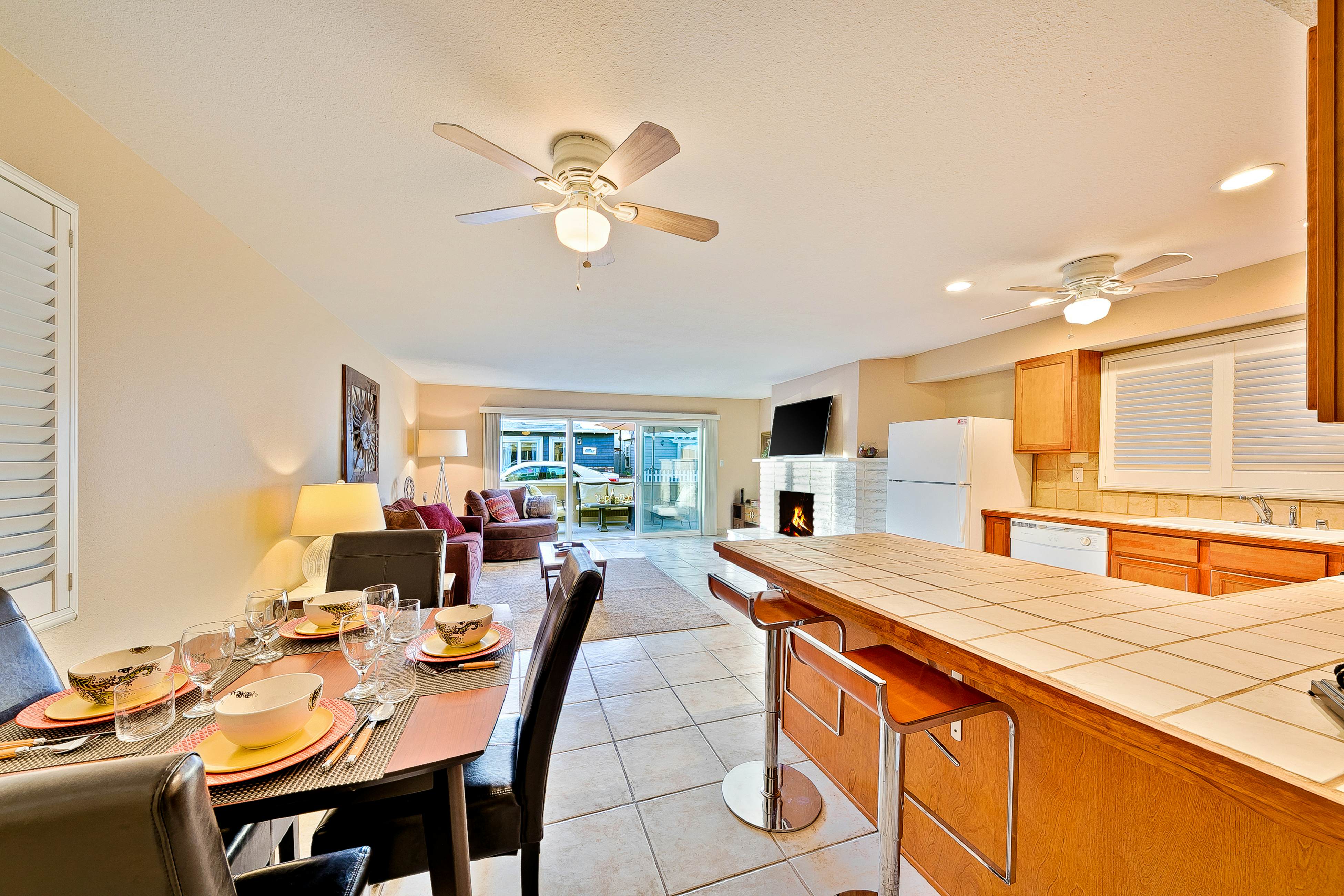 Newport Beach Simplicity