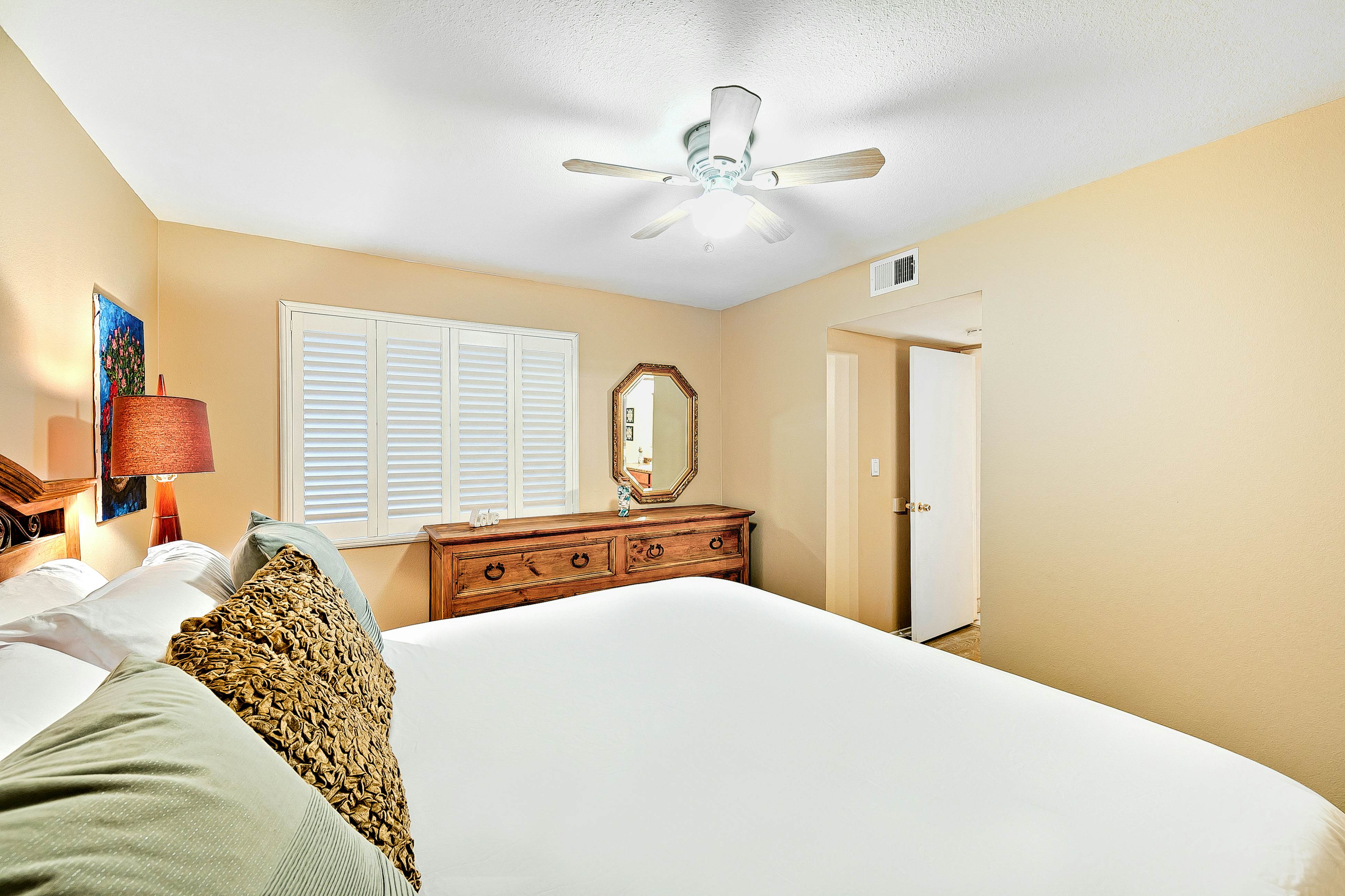 Newport Beach Simplicity