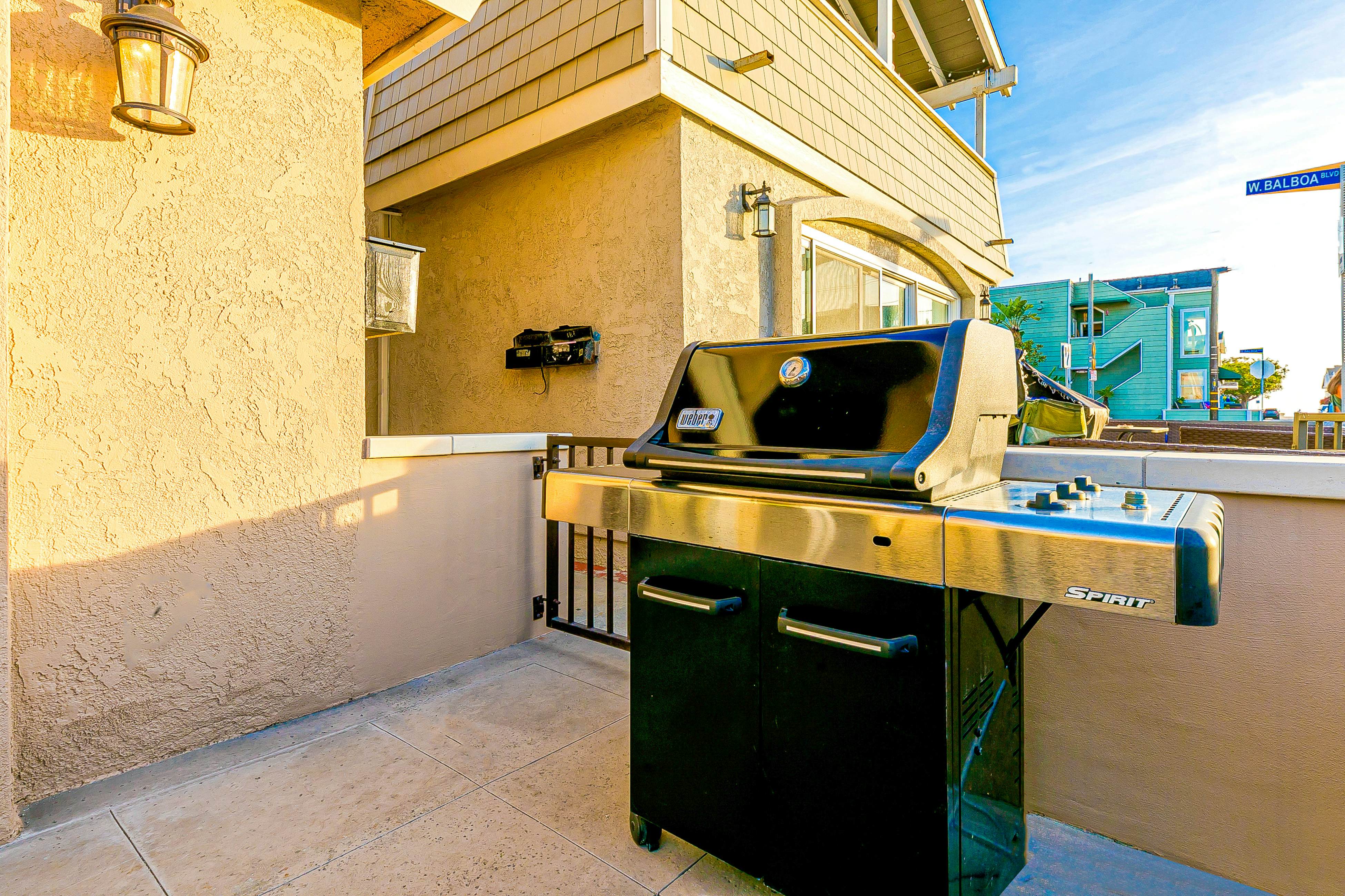 Newport Beach Simplicity