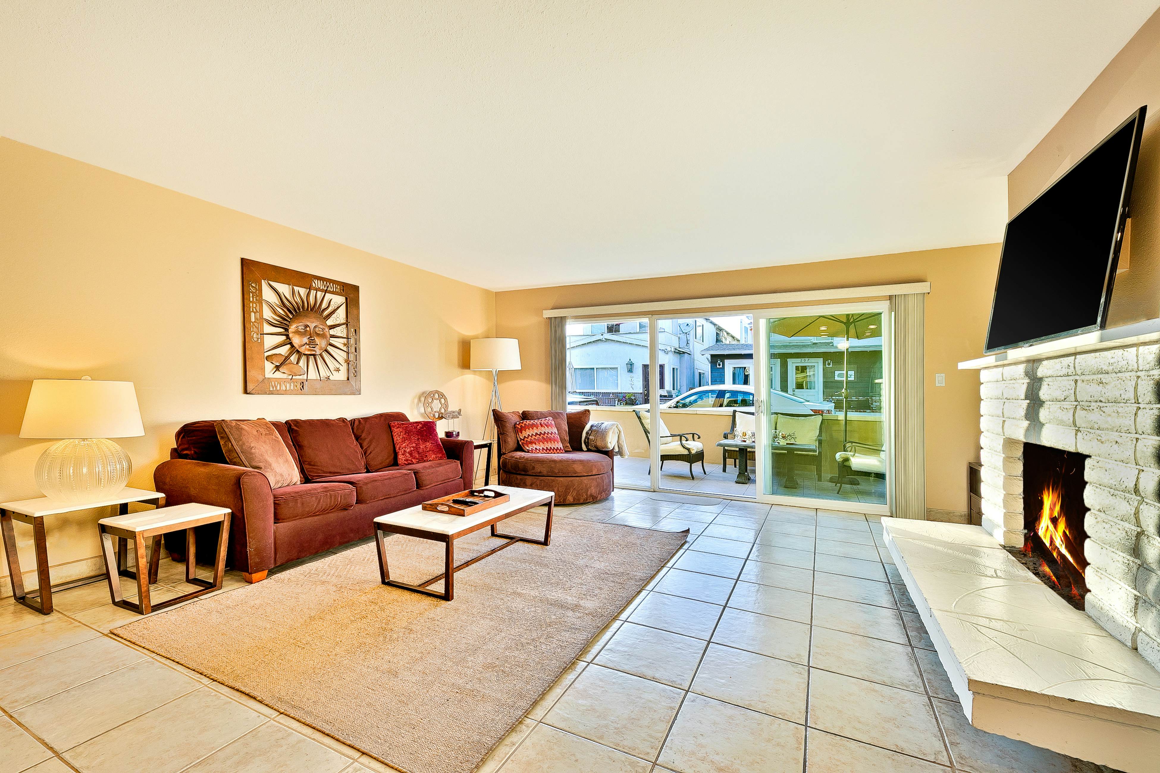 Newport Beach Simplicity