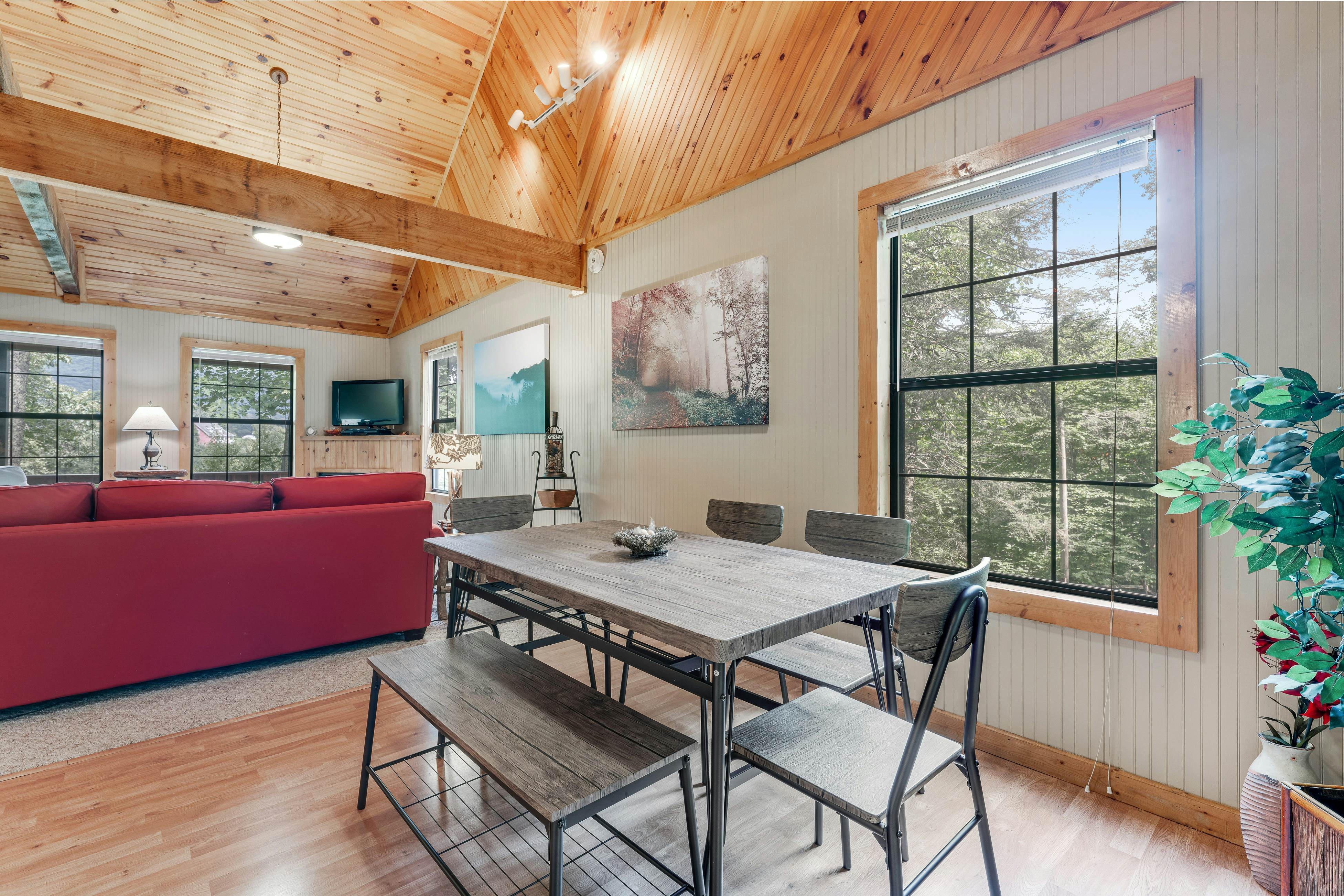 Fresh Ayres Getaway 3 BD Banner Elk, NC Vacation Rental Vacasa