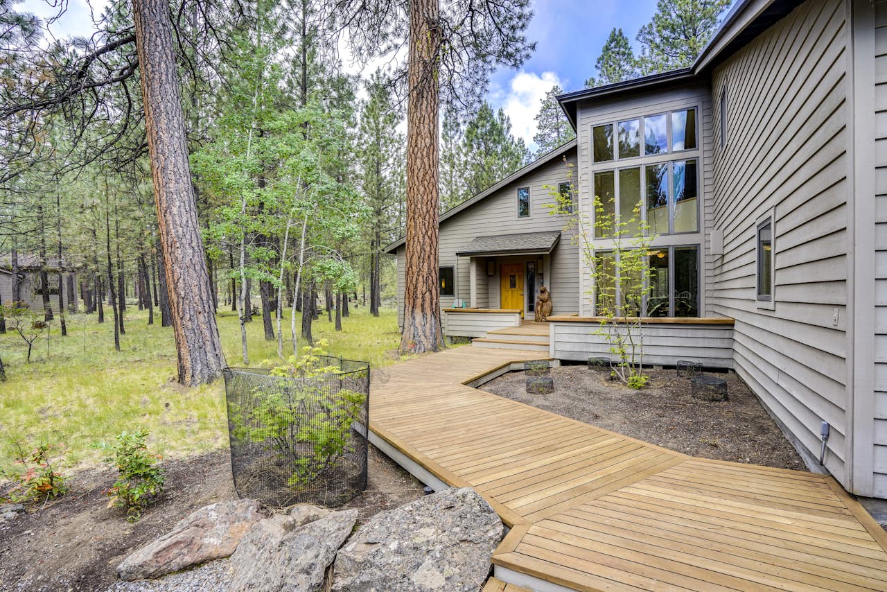 South Meadow Contemporary 3 BD Vacation Rental in Black Butte Ranch