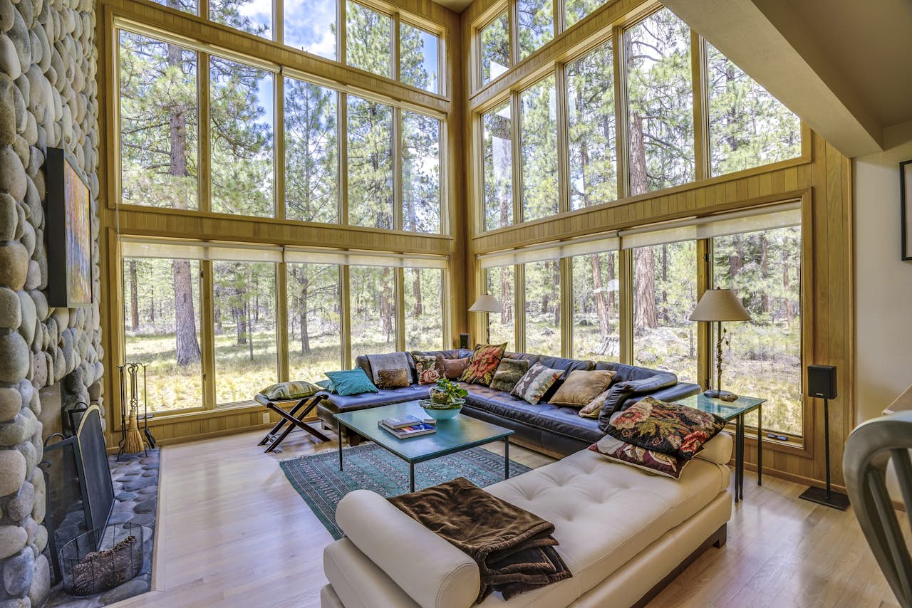 South Meadow Contemporary 3 BD Vacation Rental in Black Butte Ranch, OR Vacasa