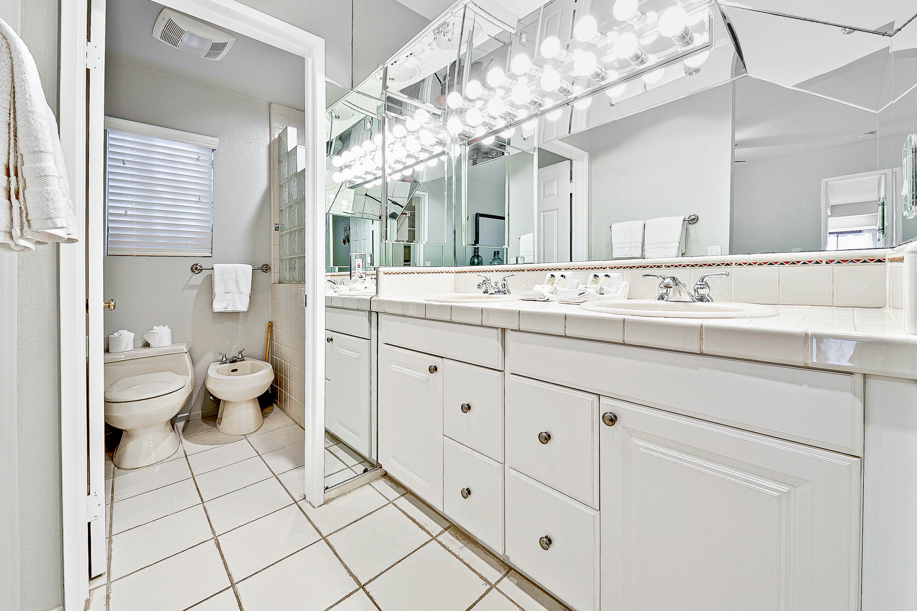 Perfect Newport Beach Location With Spa I