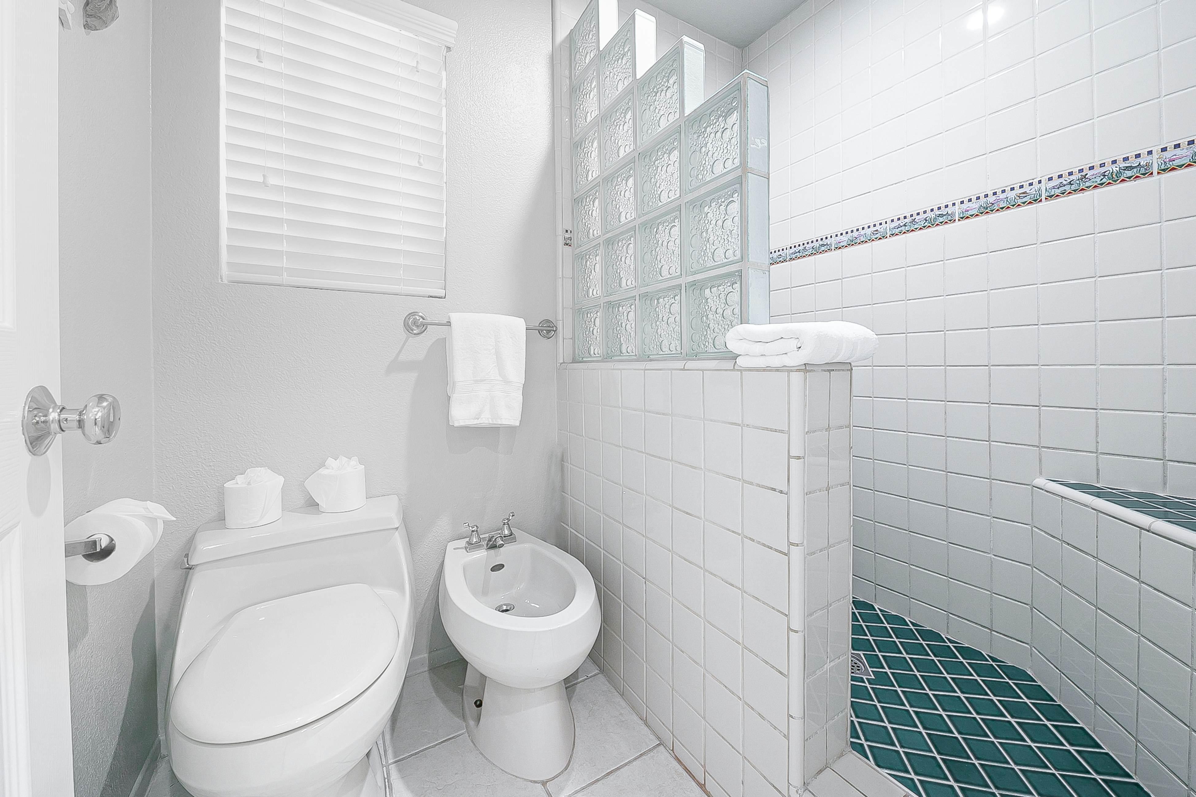 Perfect Newport Beach Location With Spa I