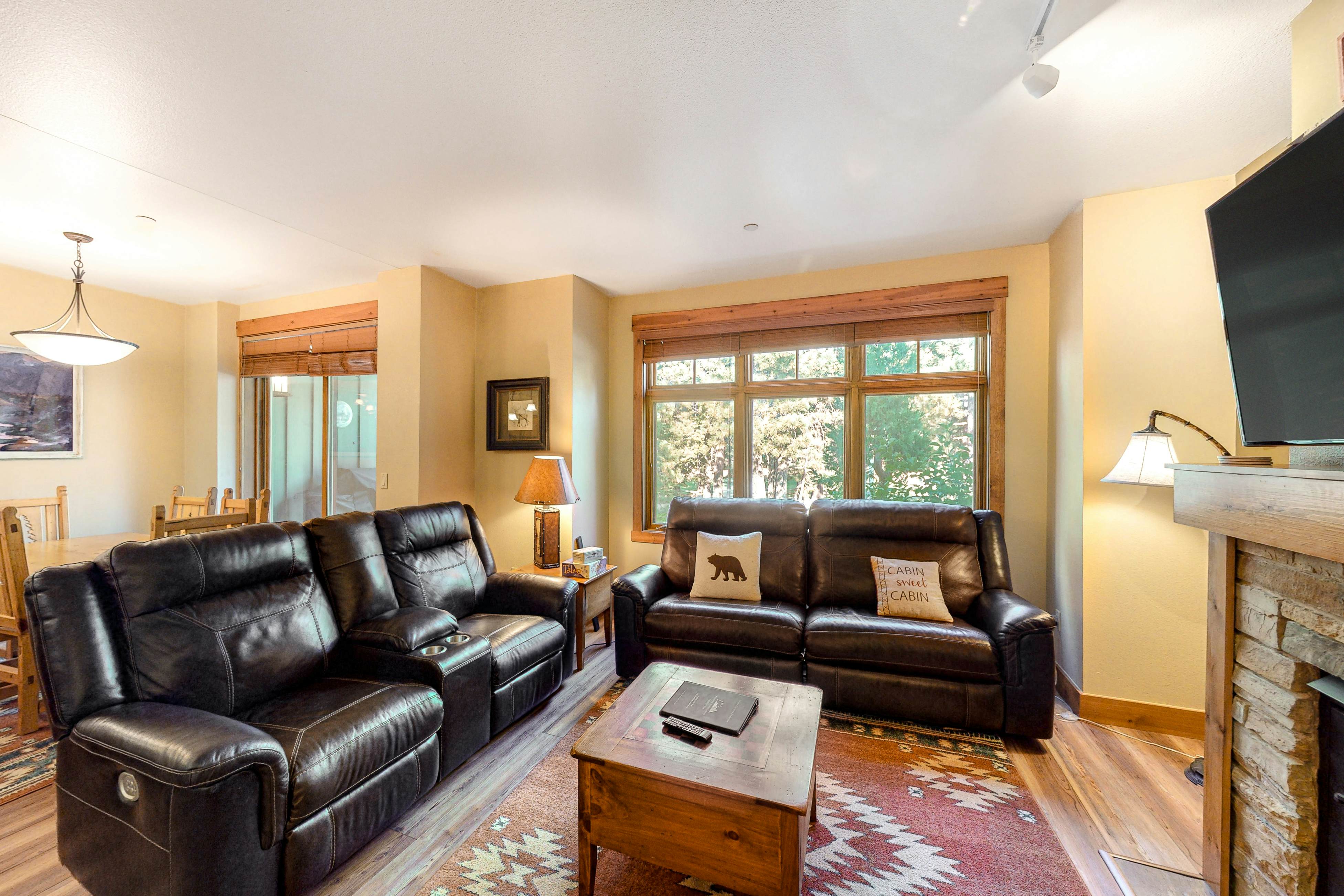 Mammoth Lakes Vacation Rentals, Cabin Rentals, Condo Rentals Vacasa