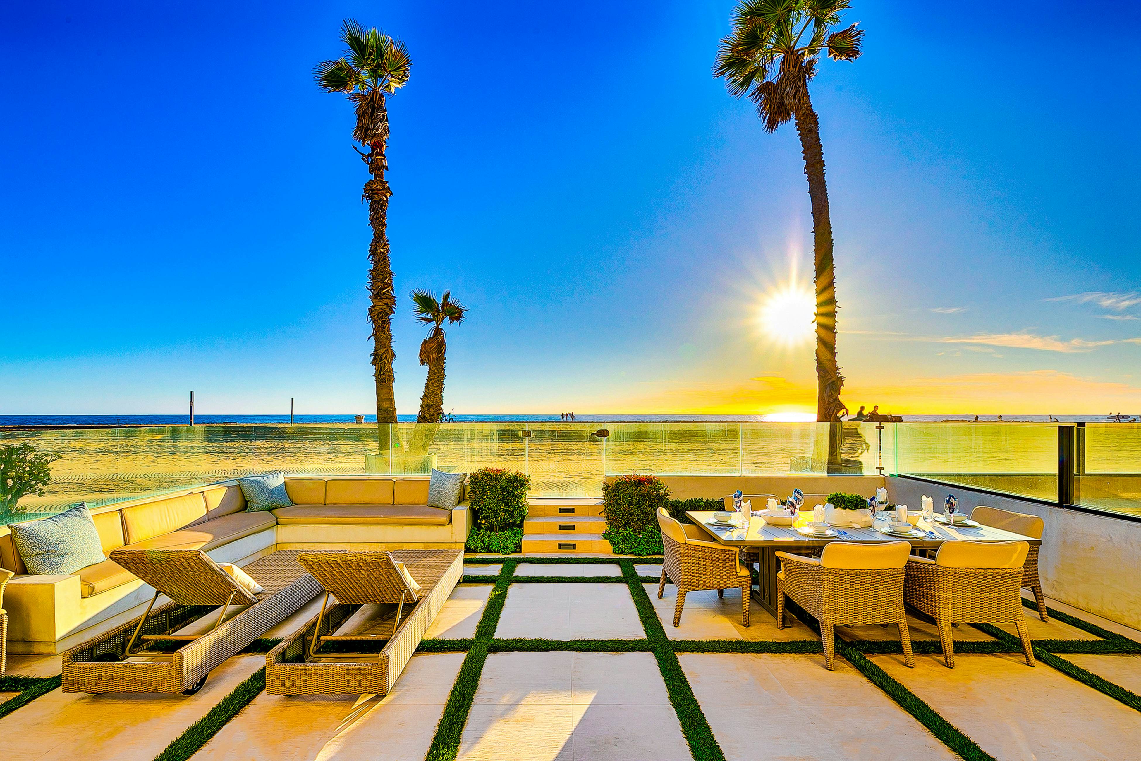 Luxury Beach Front Escape