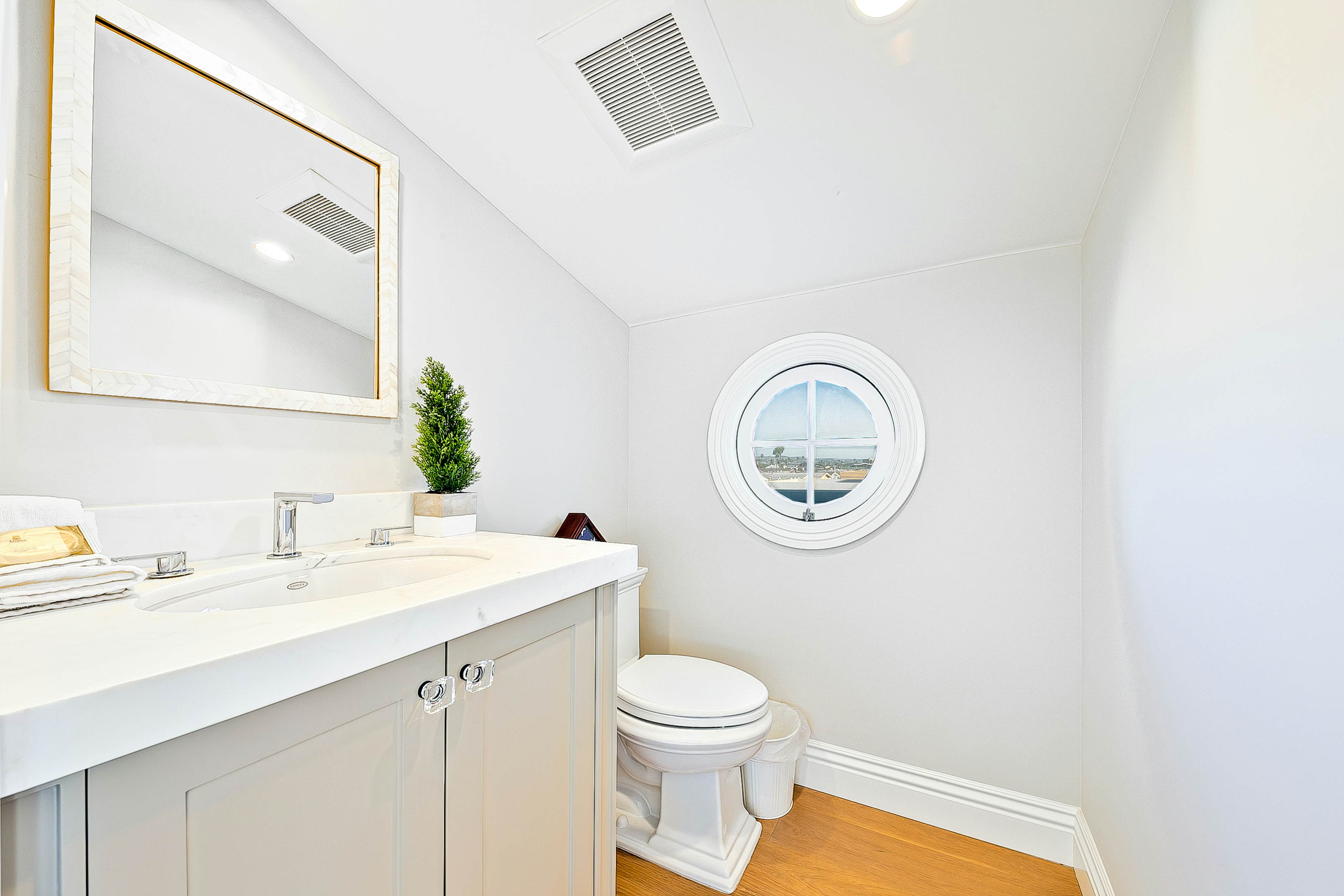 Luxury Beach Front Escape