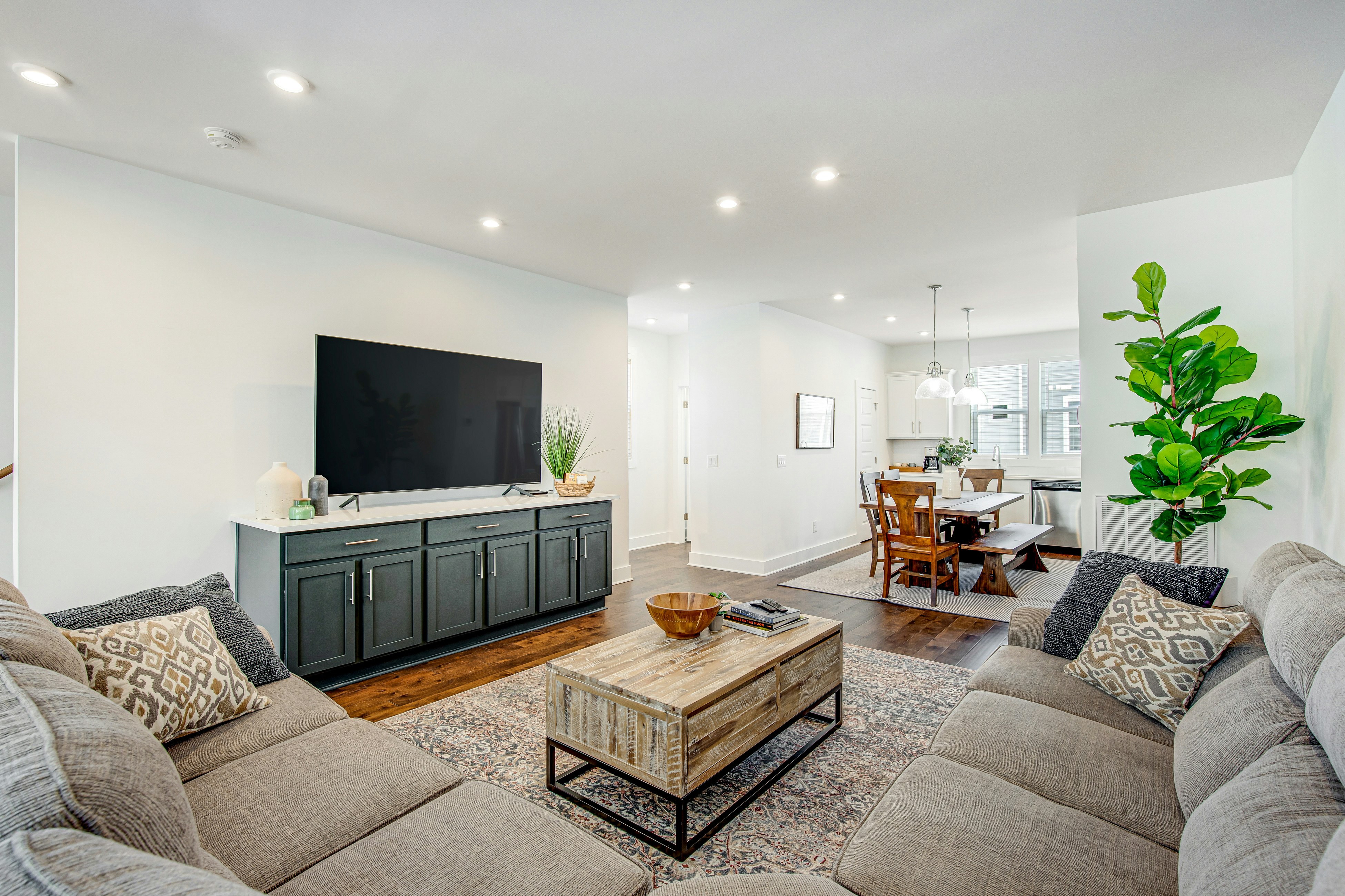 Creative Way Village - Nashville Holidays