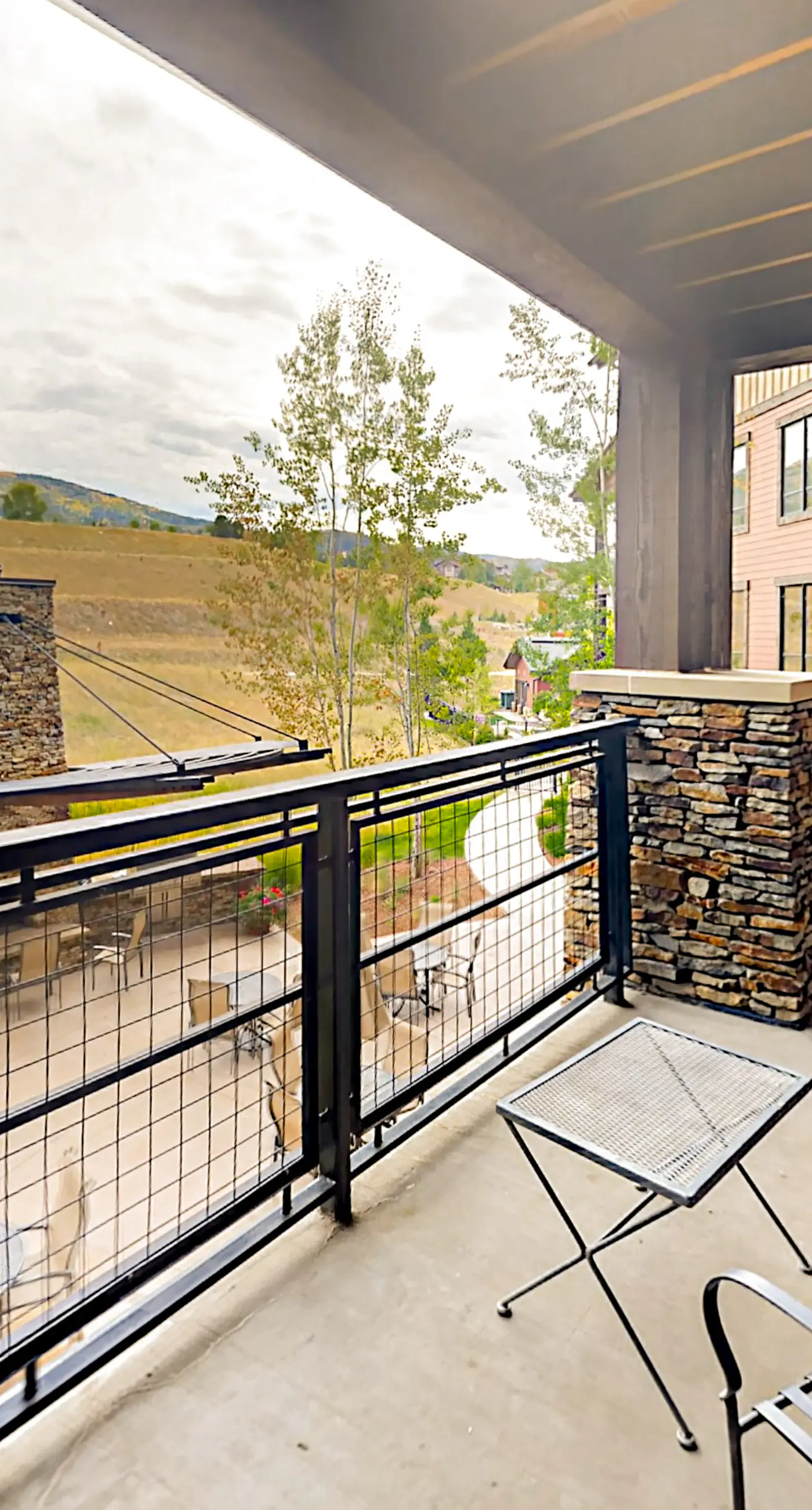 Trailhead Lodge 2105