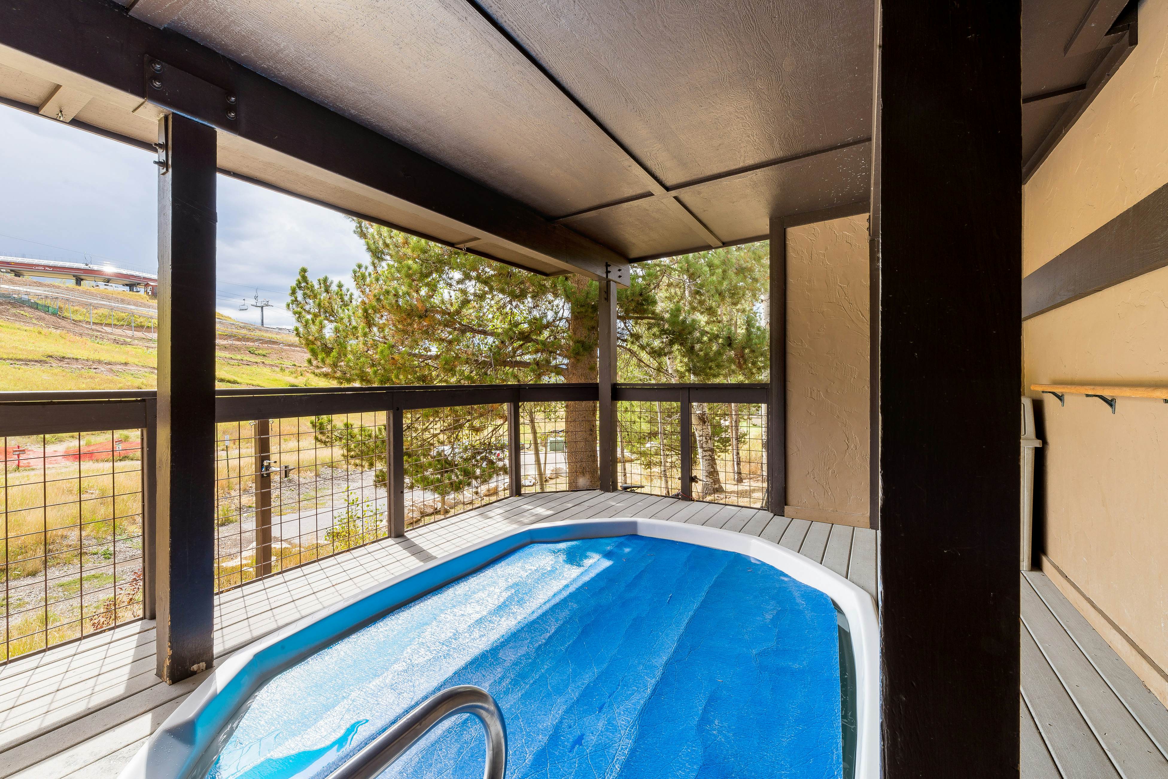 Storm Meadows East 54