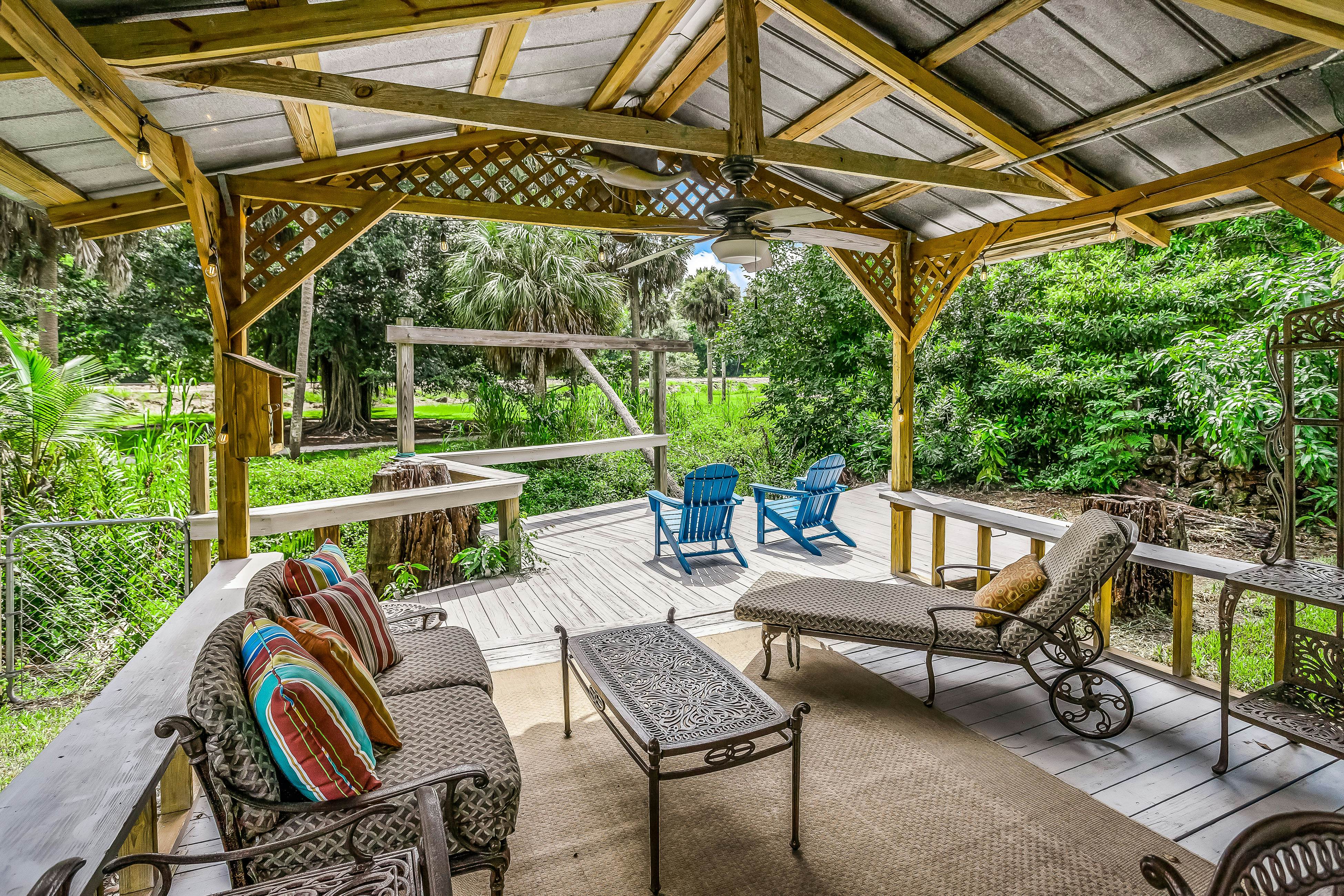 The Tucker House - Historical Bonita Cottage