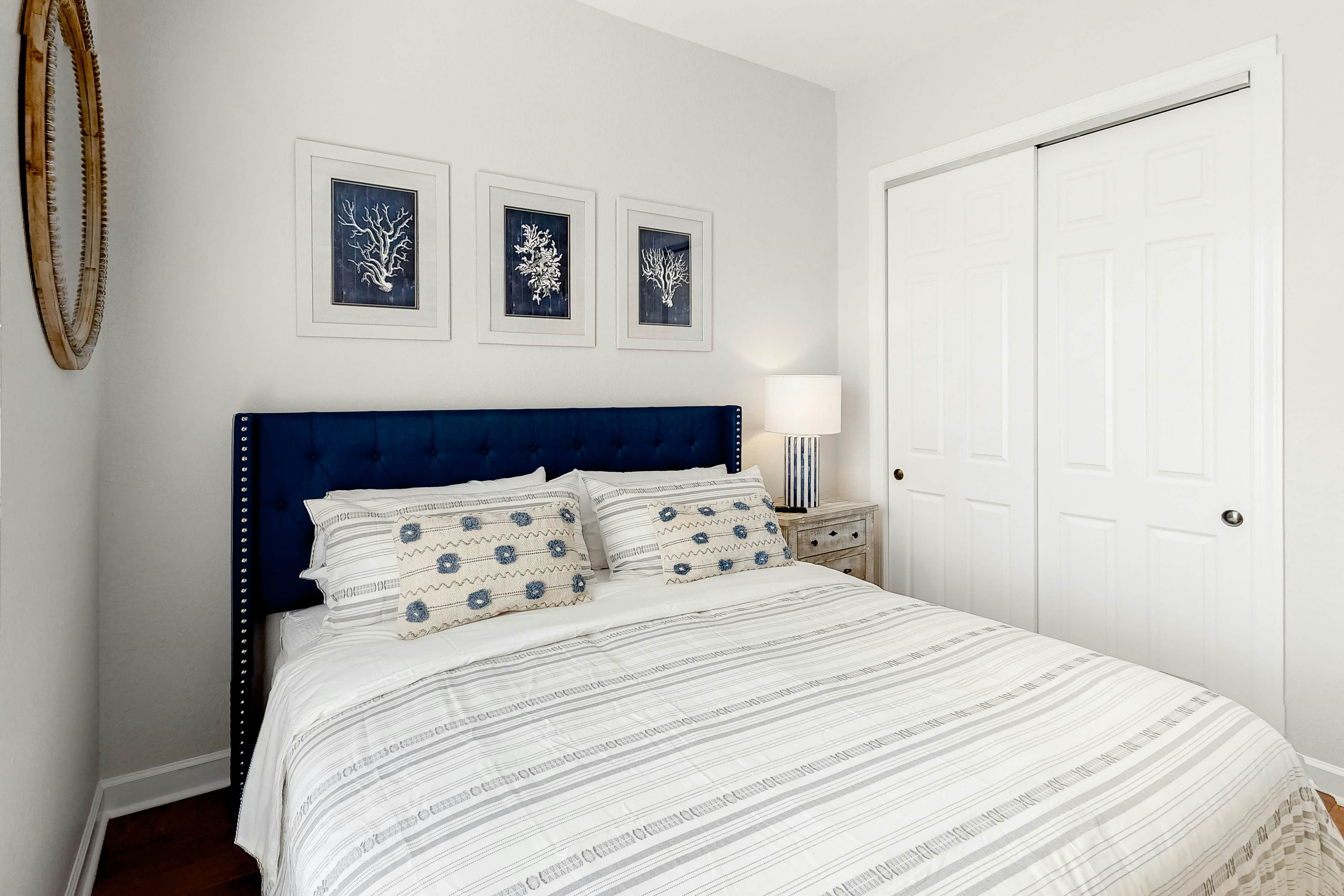 Crystal Cove #301 Wine Down